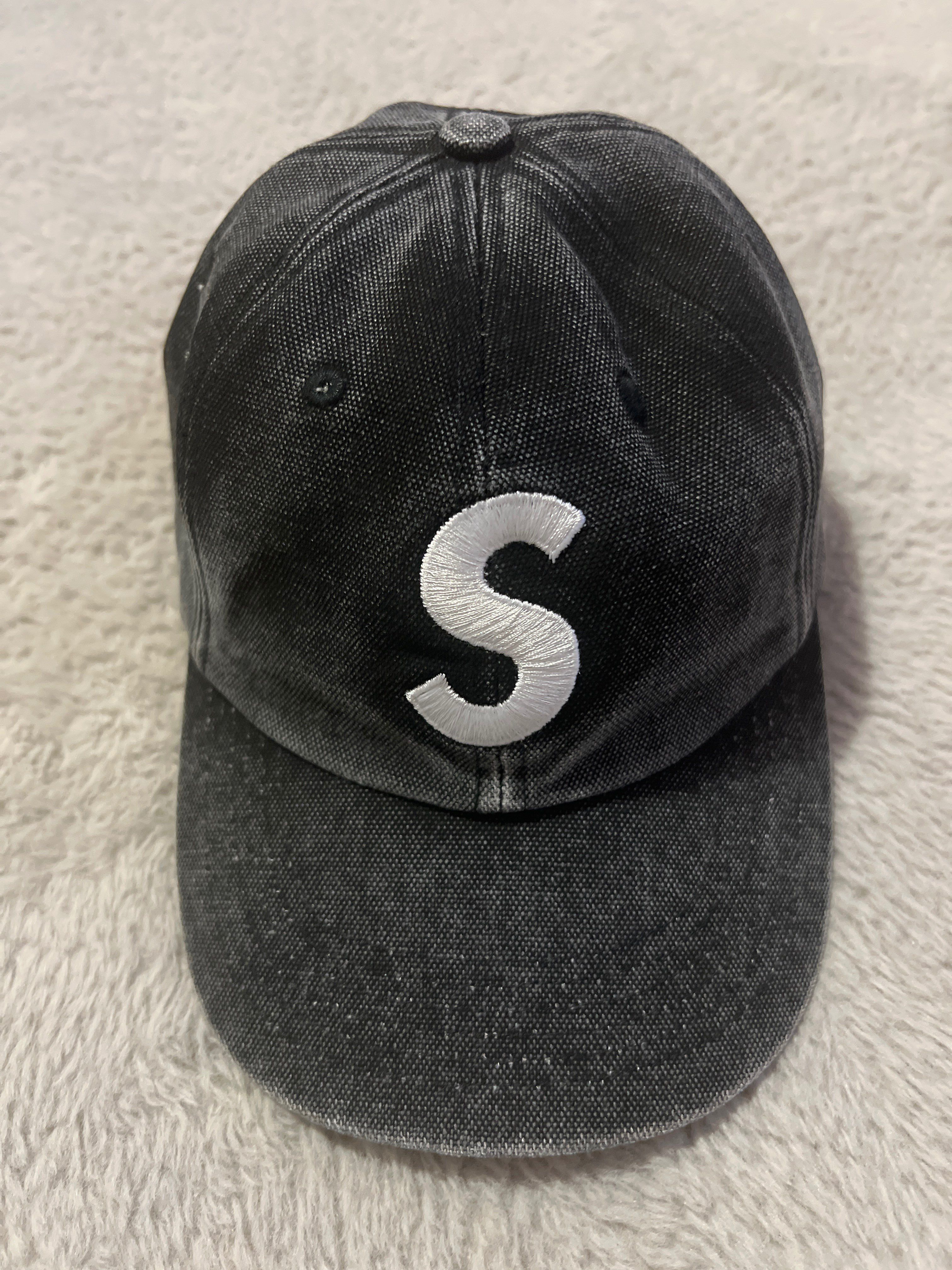 Supreme Pigment S Logo 6-Panel "Black"
