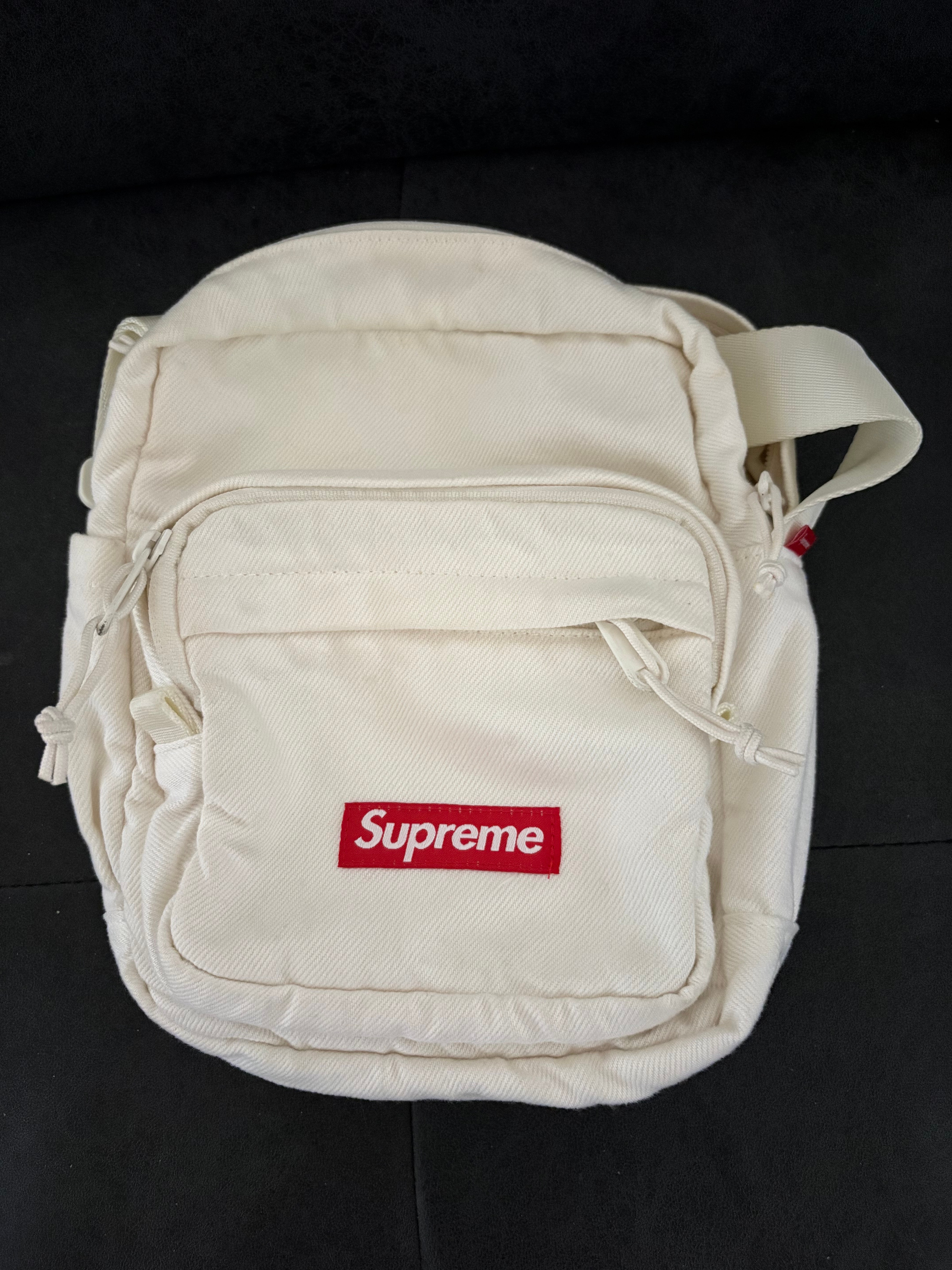 Supreme / Nike® Leather Duffle Bag 