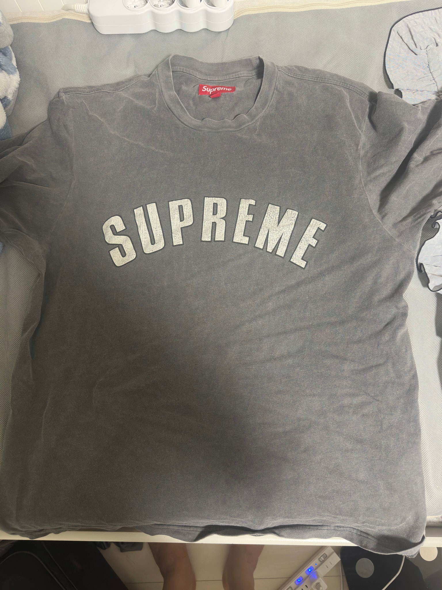Supreme Cracked Arc S/S Top "Black"