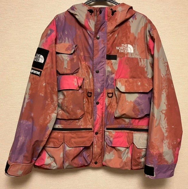 Supreme x The North Face Cargo Jacket "Pink"