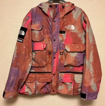 Supreme x The North Face Cargo Jacket "Pink"