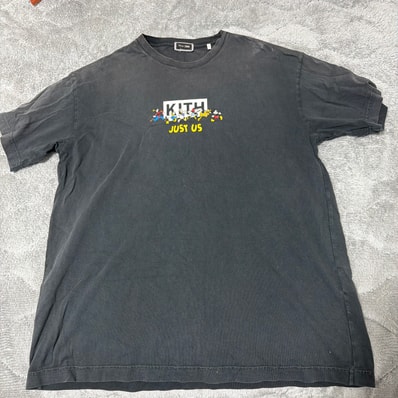 Kith x Disney Mickey & Friends Family Portrait Vintage Tee #1 "Black"