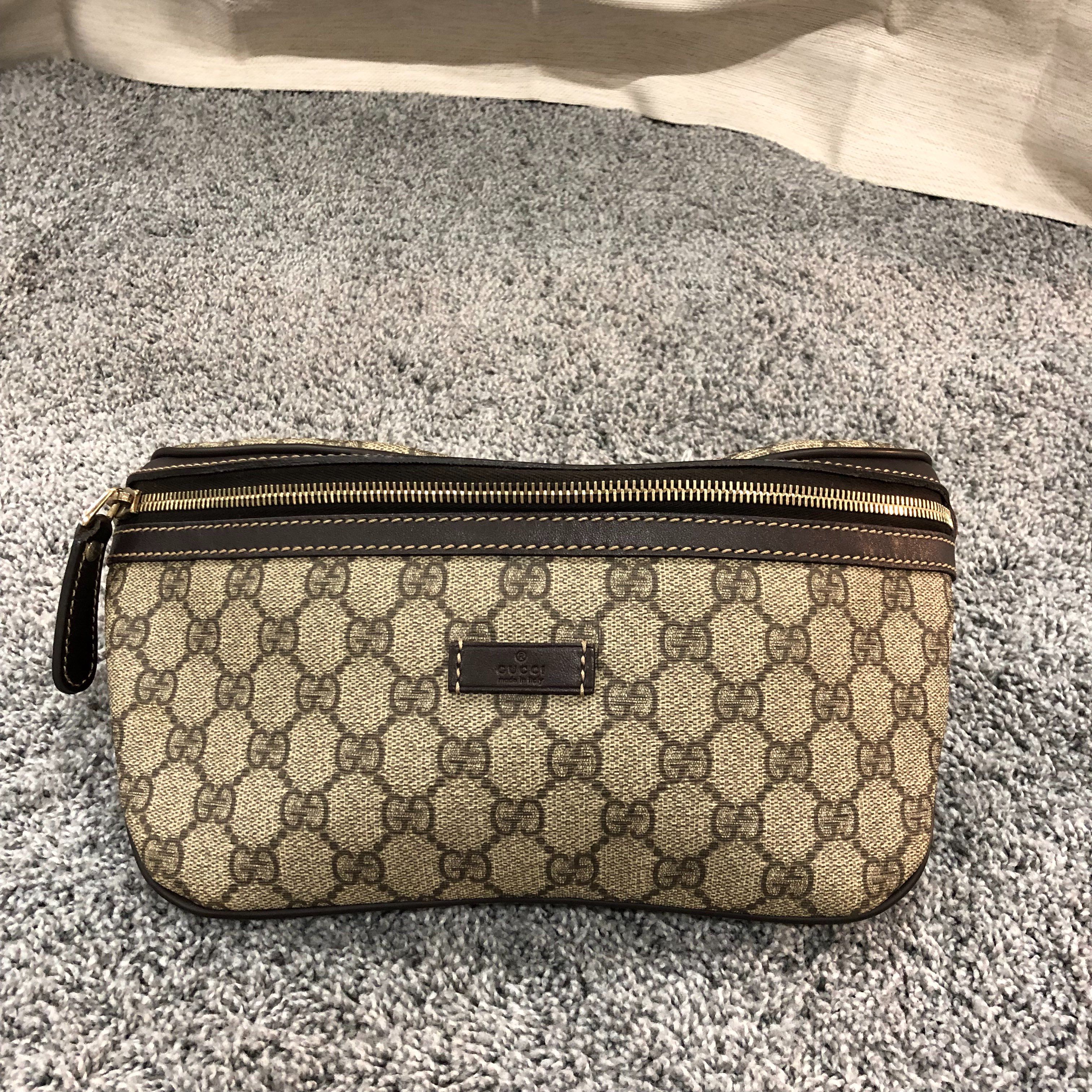 GUCCI GG Supreme Belt Bag "Brown"
