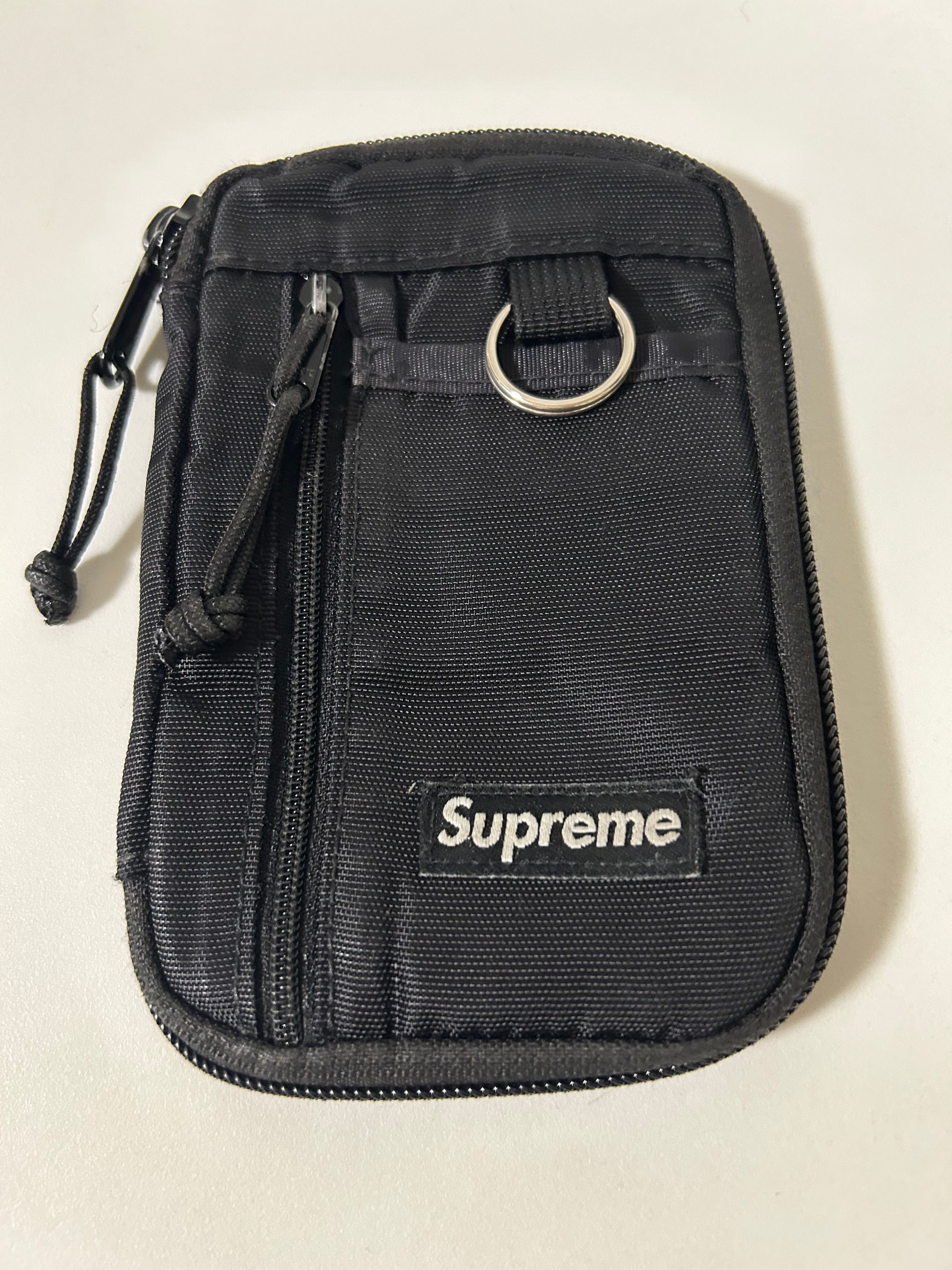 Supreme 19FW Small Zip Pouch 