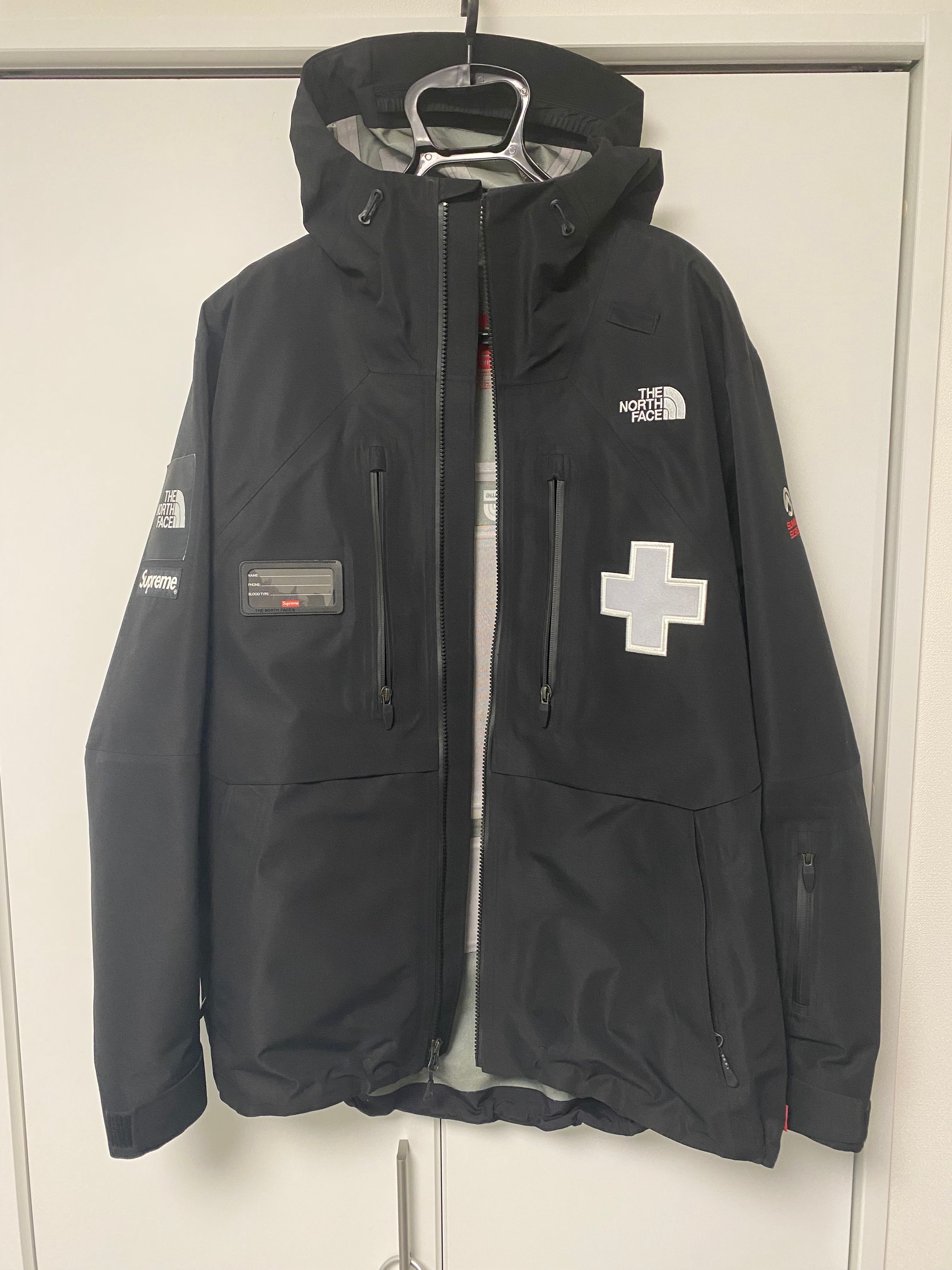 Supreme x The North Face Summit Series Rescue Mountain Pro Jacket "Black"