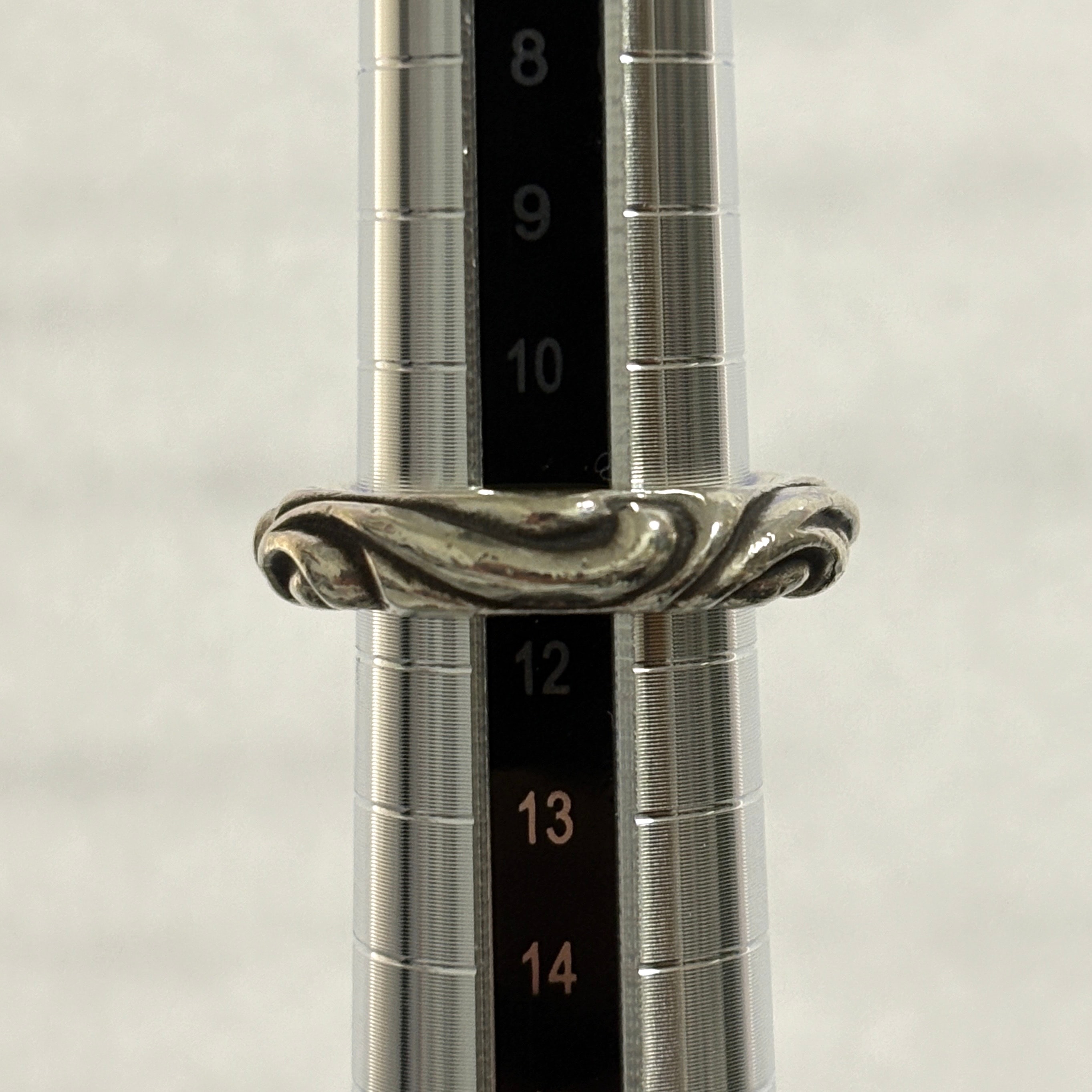 Chrome Hearts Scroll Band Ring "Silver"