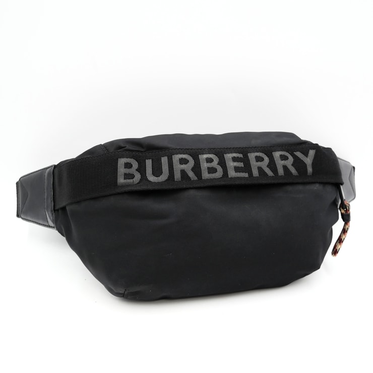BURBERRY(バーバリー)ソニー バムバッグ ボディバッグ ブラック ナイロン ロゴ ベルトバッグ ウエストバッグ メンズ レディース 【中古】