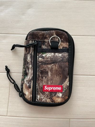 Supreme 19FW Small Zip Pouch Supreme 19FW Small Zip Pouch