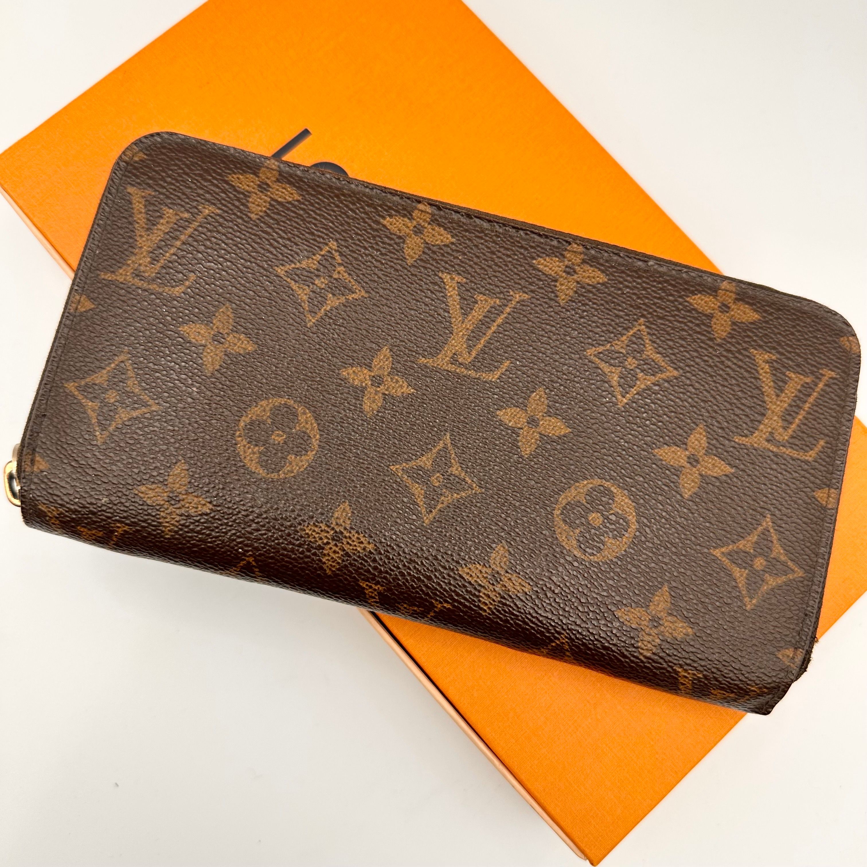 Louis Vuitton Zippy Wallet Monogram