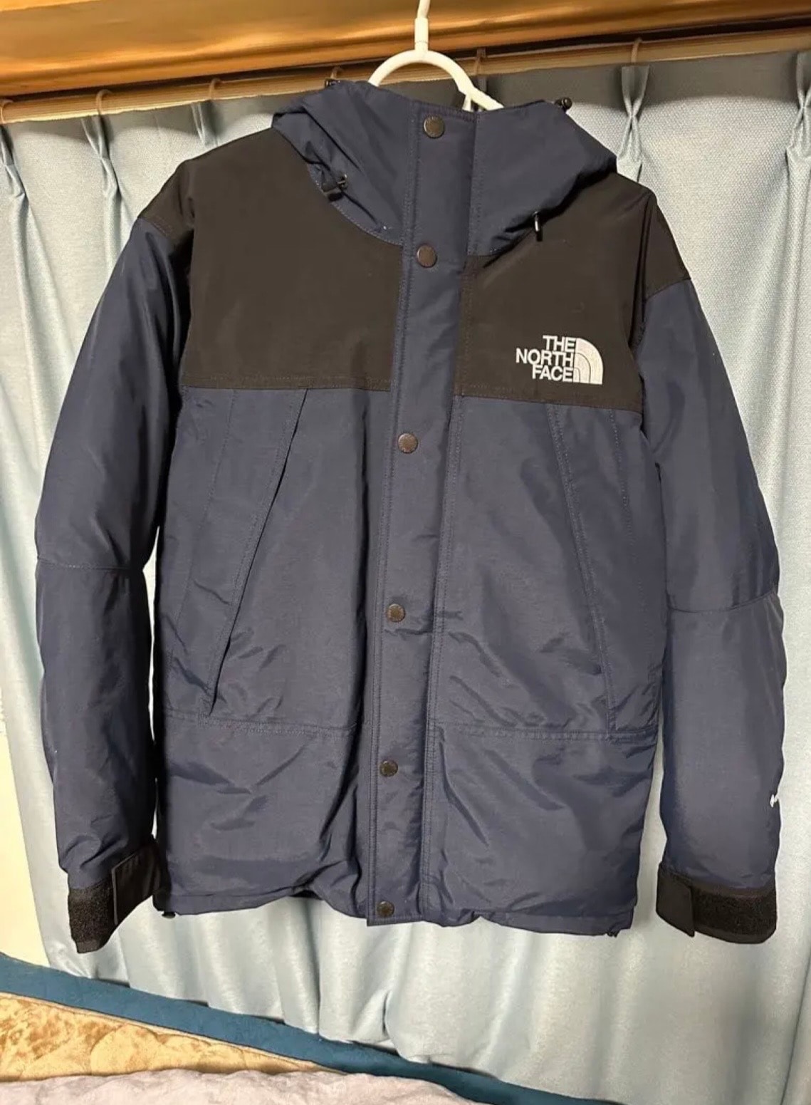 THE NORTH FACE Mountain Down Jacket "Utility Brown"
