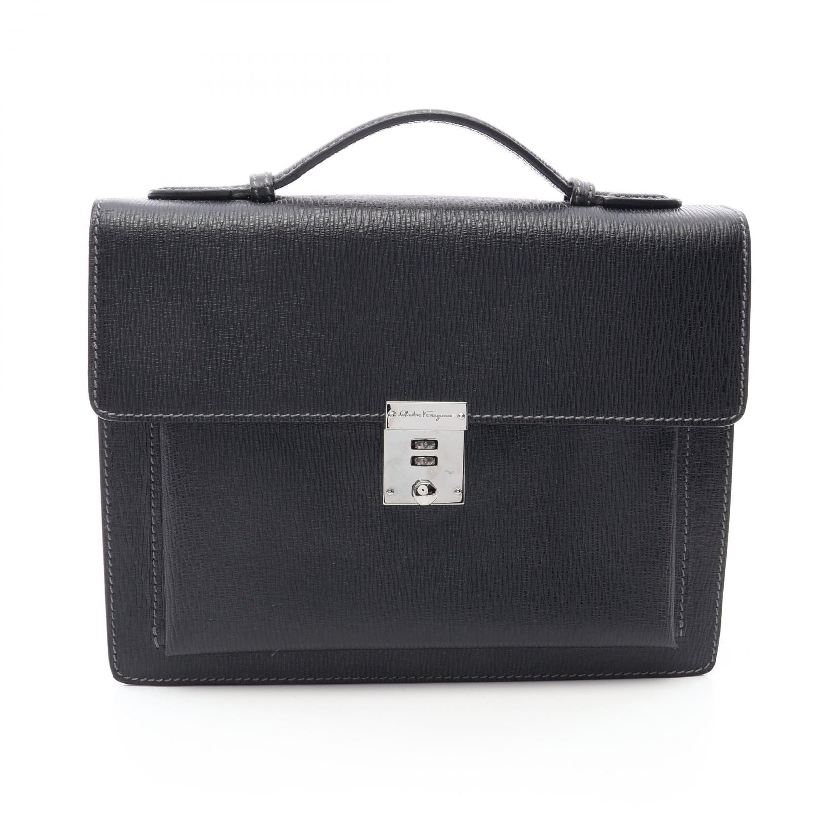 サルヴァトーレフェラガモ Salvatore Ferragamo セカンドバッグ ハンドバッグ バッグ レザー メンズ レディース ブラック系 【中古】