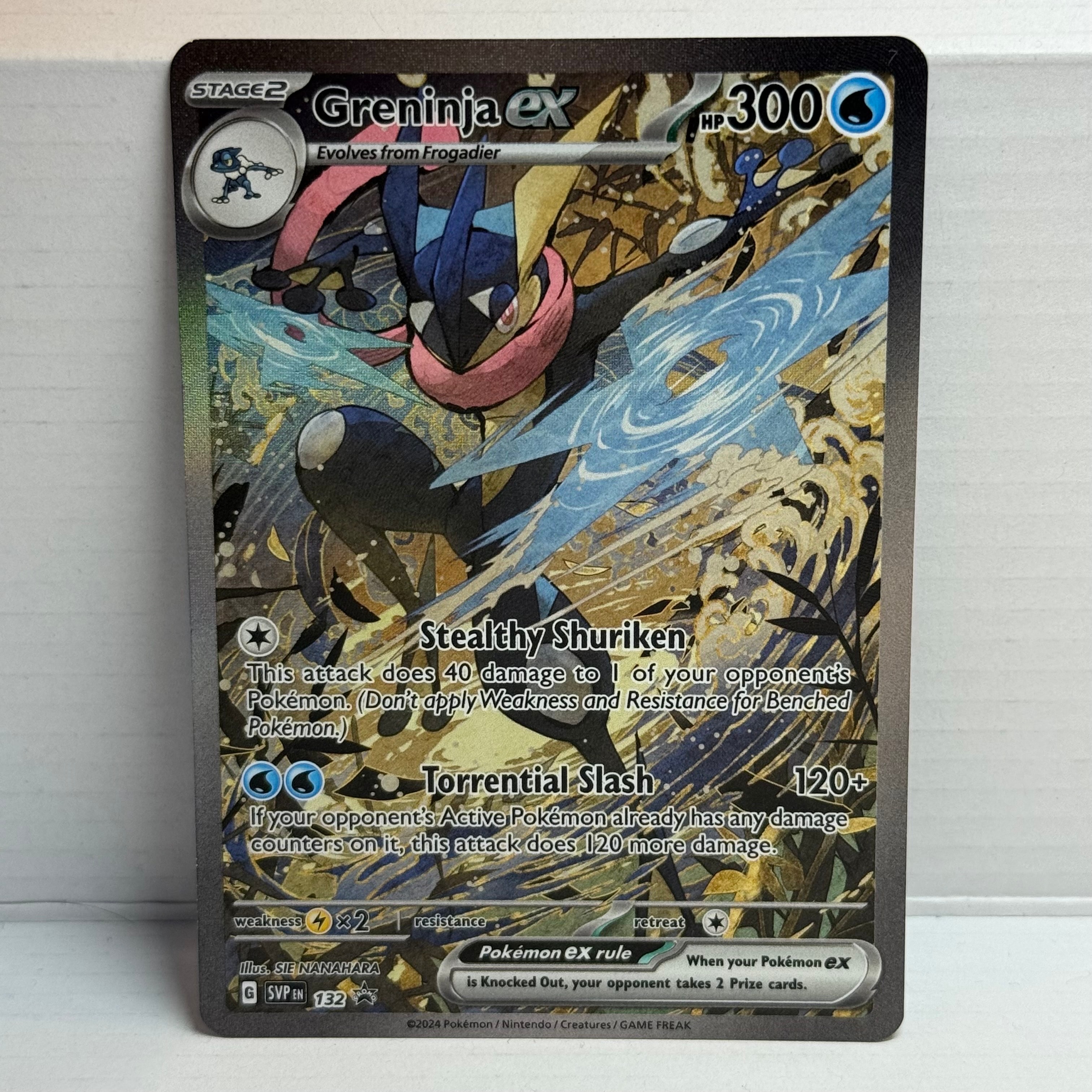 ゲッコウガex P [SVP EN 132]【英語版】(スカーレット&バイオレット「シュラウデッドフェイブル ゲッコウガex スペシャルイラストレーション コレクション」)