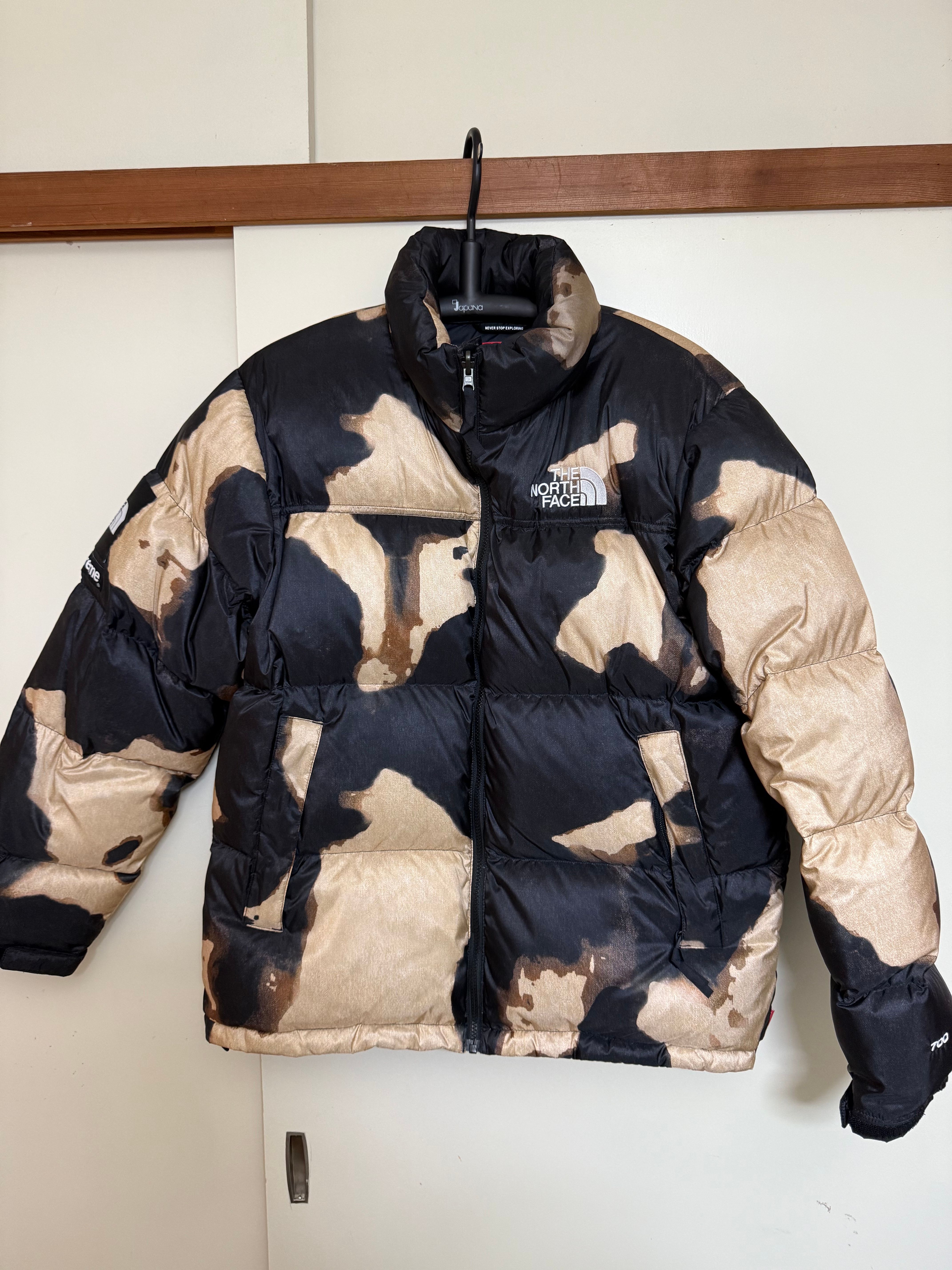 Supreme x The North Face Bleached Denim Print Nuptse Jacket "Black"