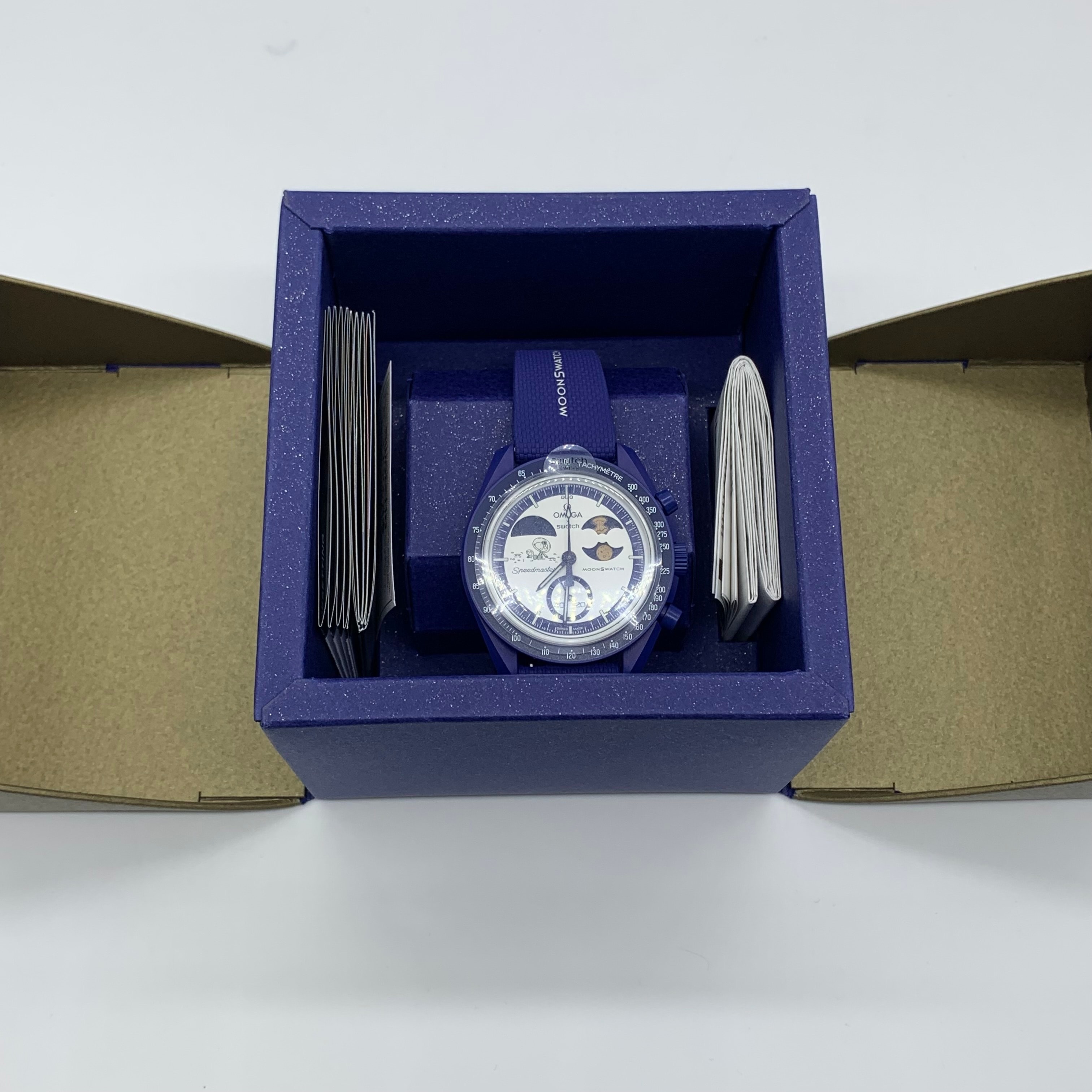 Swatch x OMEGA x Snoopy BIOCERAMIC MoonSwatch Mission To The Earthphase - Mooshine Gold (Beaver Moon Design) "Navy"