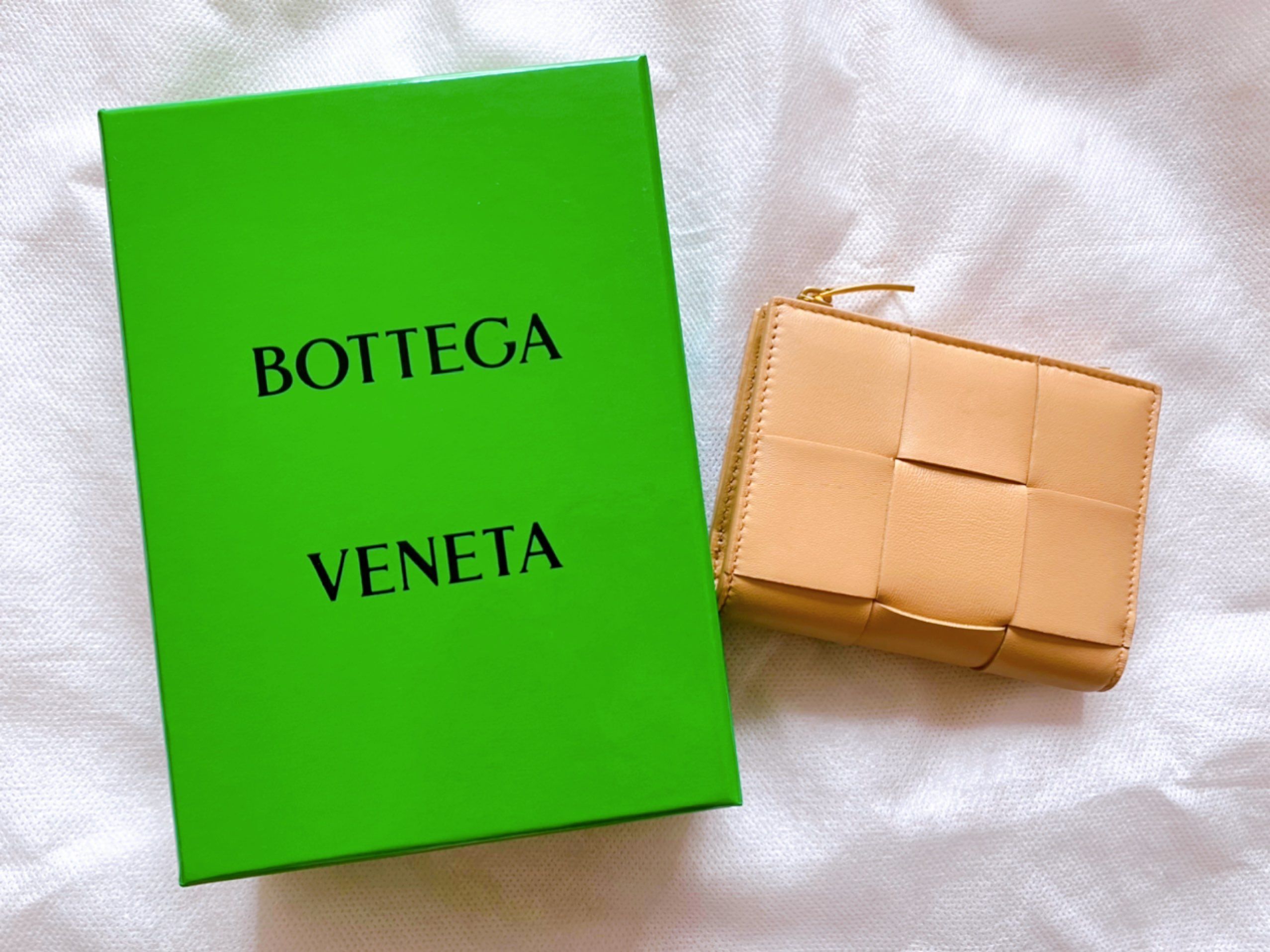 Bottega Veneta Bifold Zip Wallet "Almond"