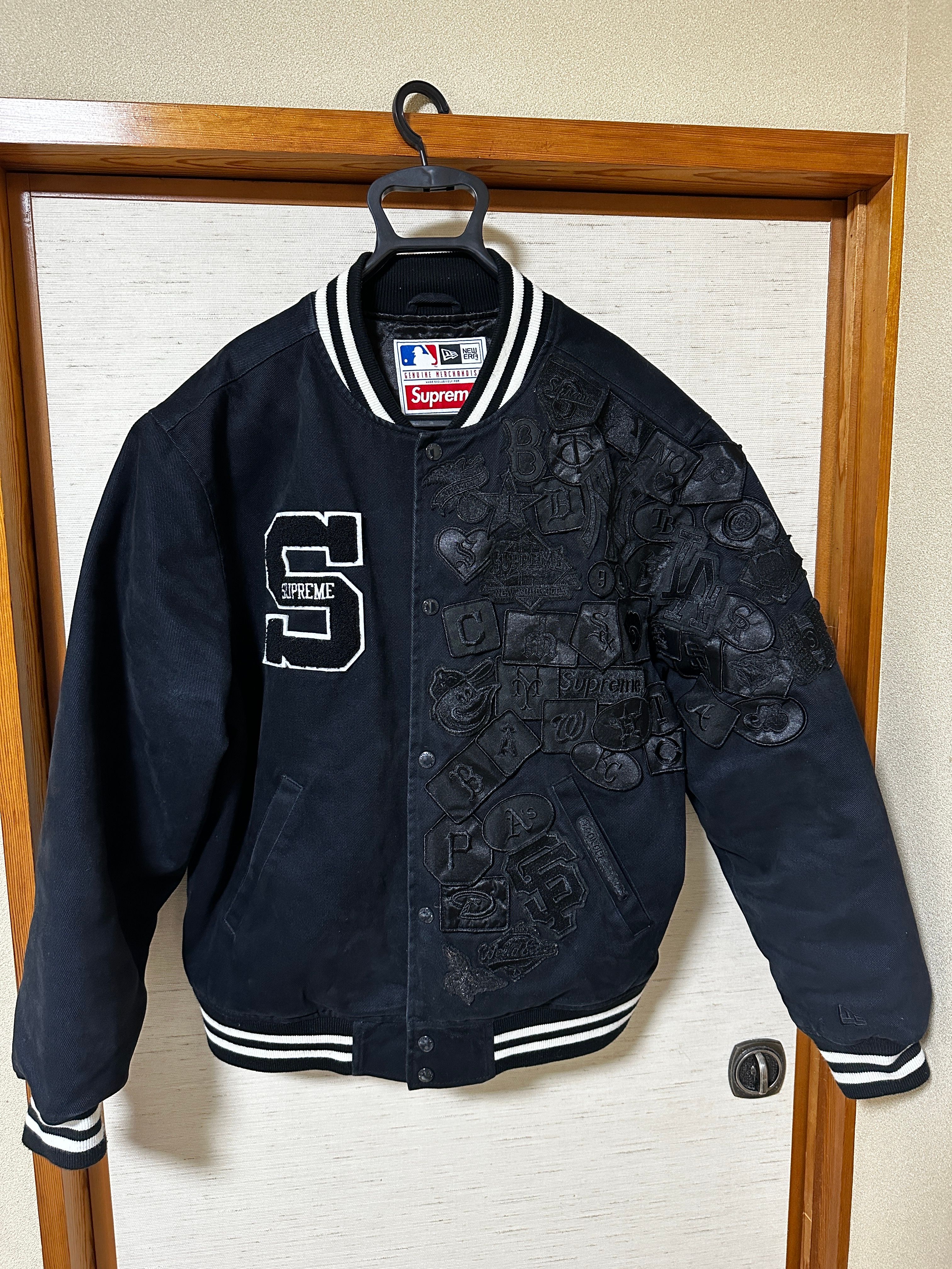Supreme / New Era®/ MLB Varsity Jacket "Black"