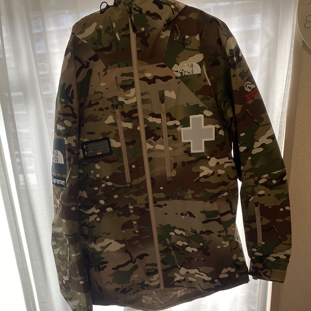 Supreme x The North Face Summit Series Rescue Mountain Pro Jacket "Multi Camo"