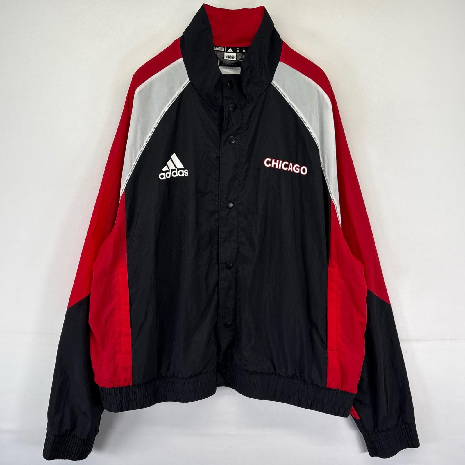 古着 アディダス adidas ジャケット フルボタン NHL・シカゴブラックホークス スナップボタン 2XL  ブラック系 バックプリント メンズ
