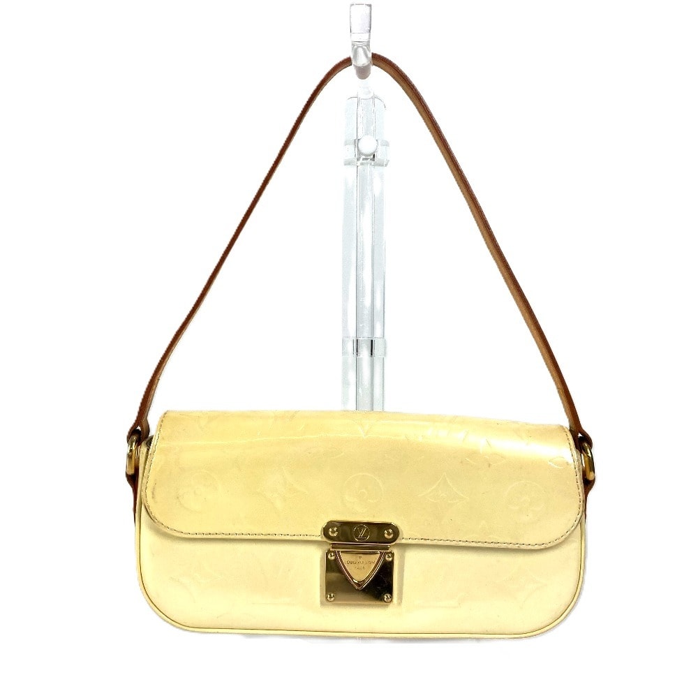 ルイヴィトン LOUIS VUITTON マリブストリート M91507 モノグラムヴェルニ フラップ カバン 肩掛け ショルダーバッグ モノグラムヴェルニ ペルル ホワイト