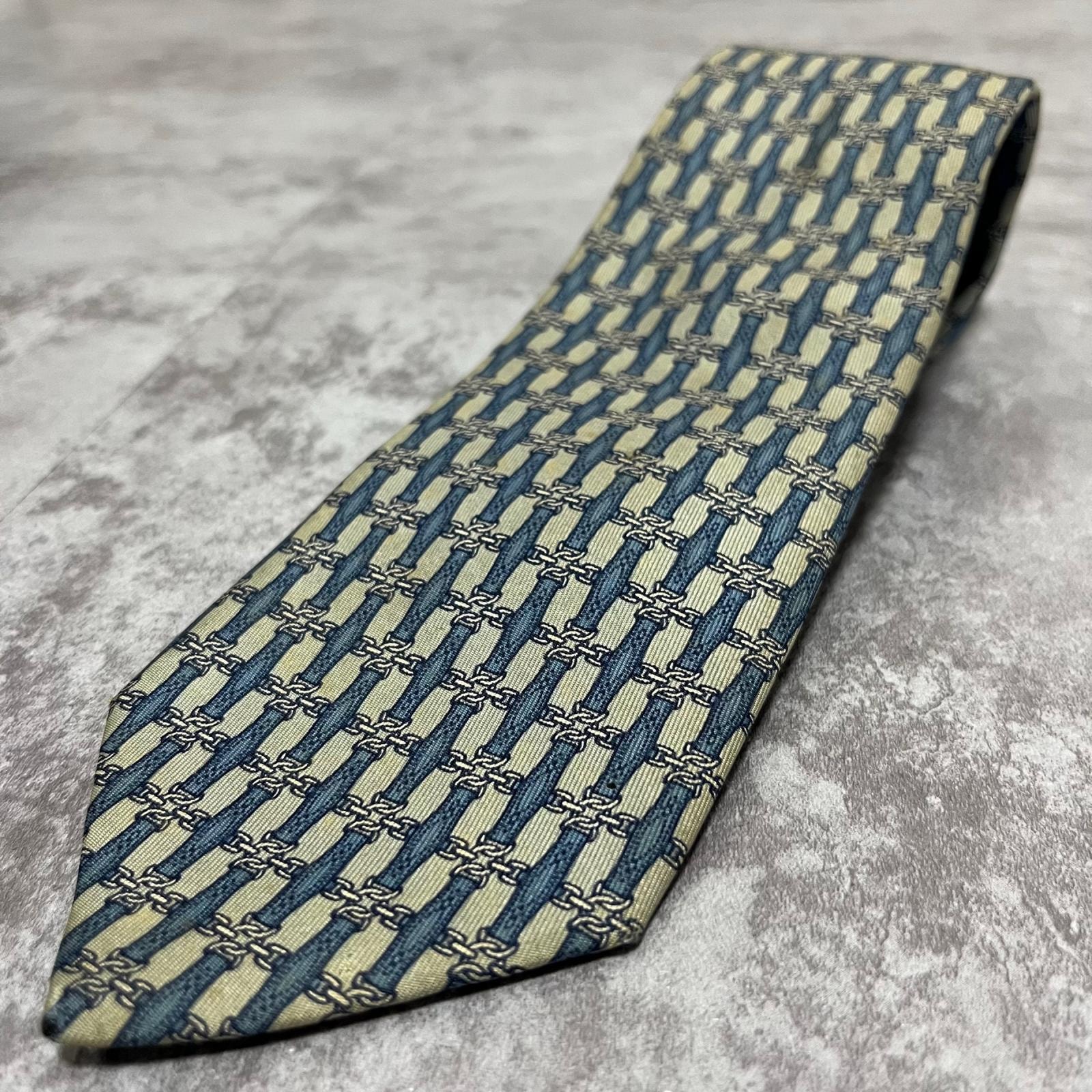 【HERMES】エルメス ネクタイ 馬具柄 チェーン ベルト ストラップ 総柄 ブルー ベージュ フランス製 ヴィンテージ レギュラータイ メンズ