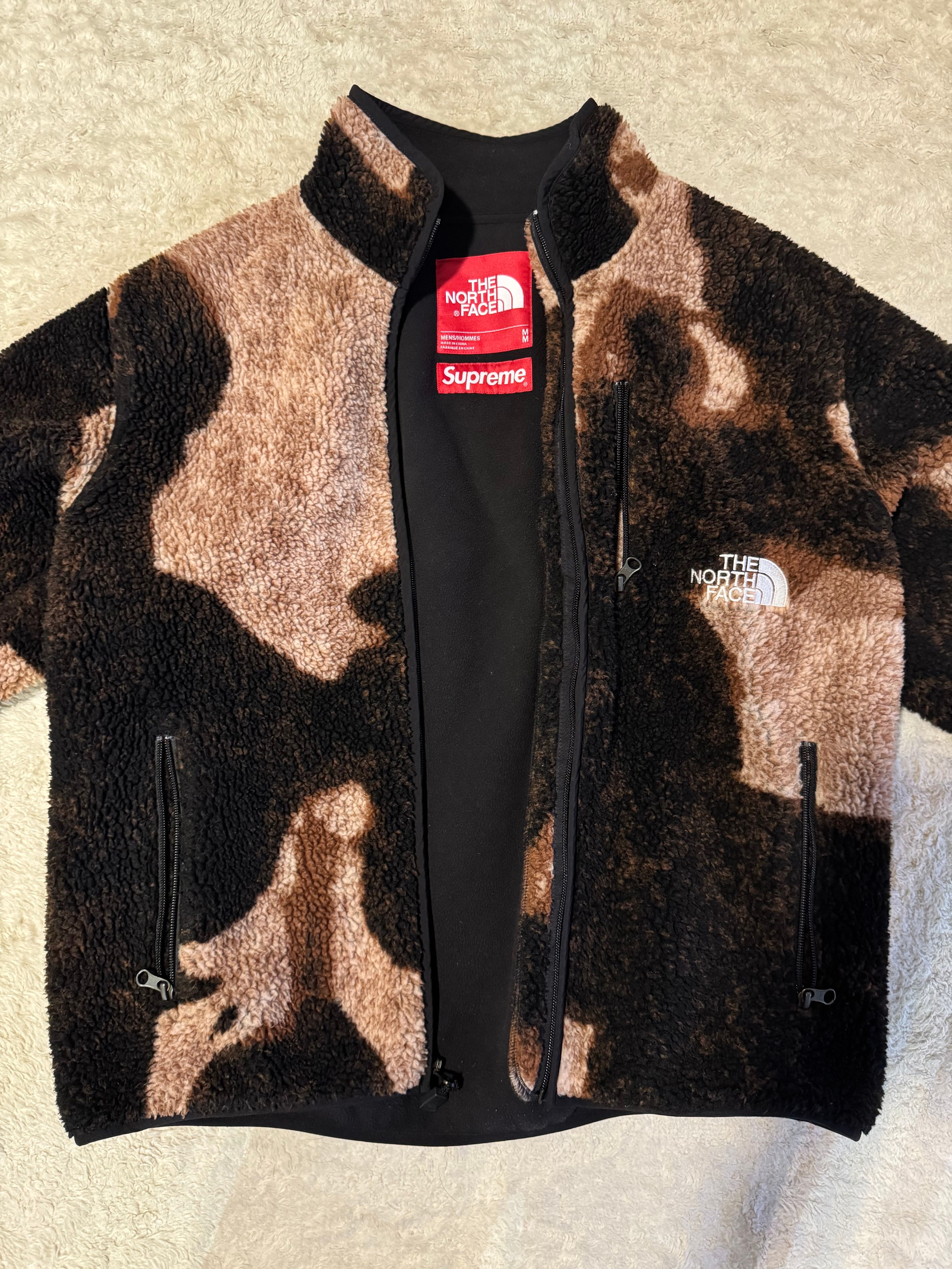 Supreme x The North Face Bleached Denim Print Fleece Jacket "Black"