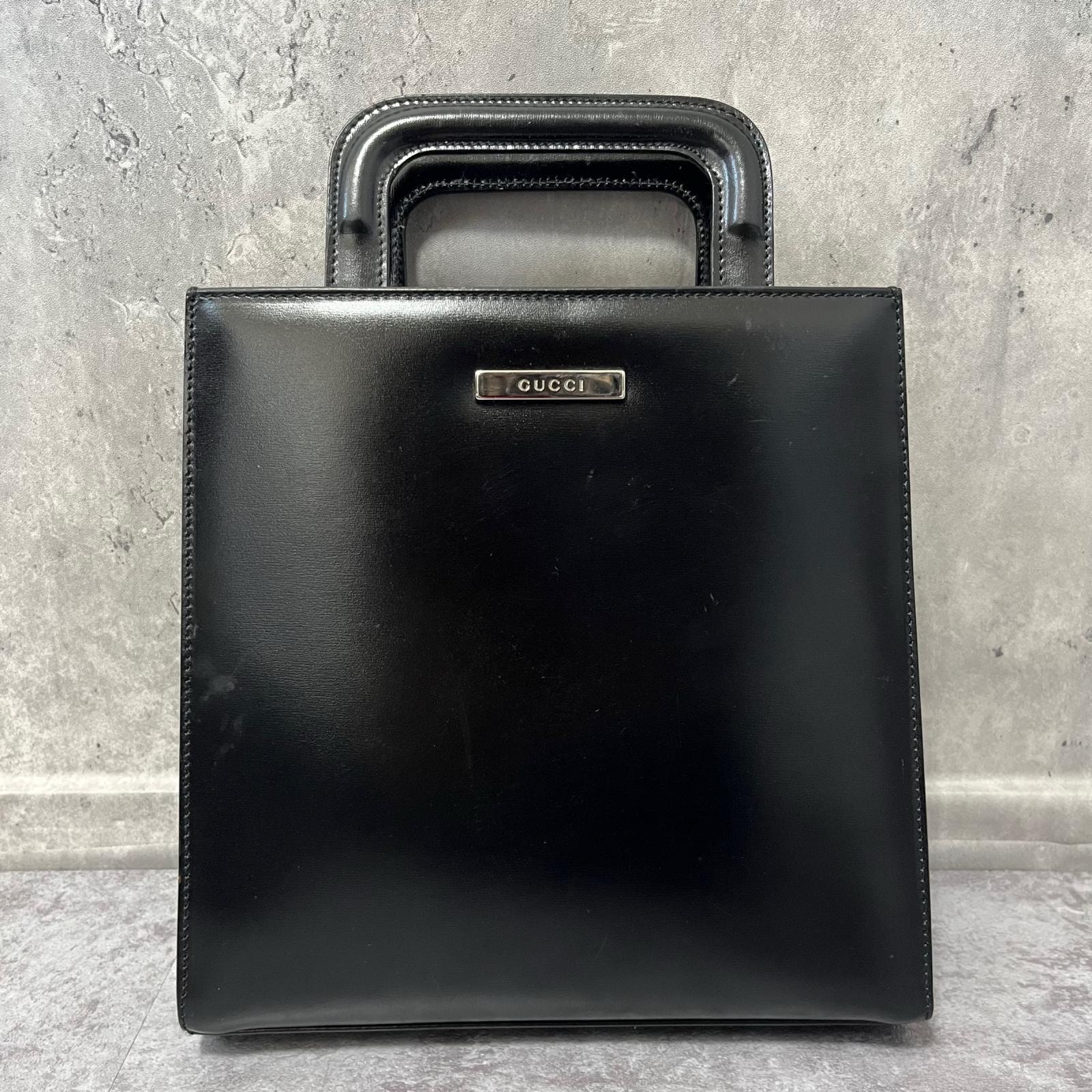 【GUCCI】グッチ ハンドバッグ ブラック レザー スクエア トップハンドル ロゴプレート ゴールド金具 フォーマル ヴィンテージ レディース