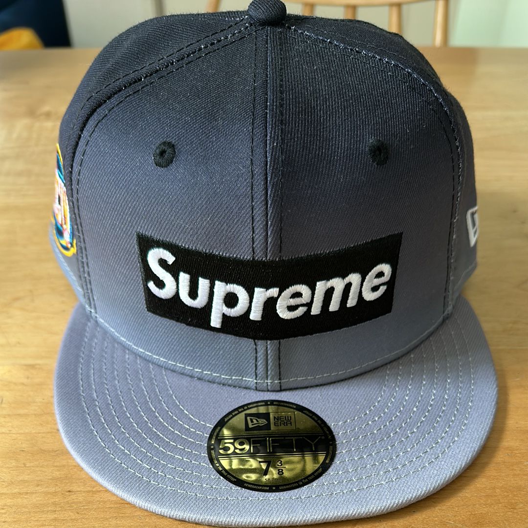 Supreme Gradient Box Logo New Era "Black"