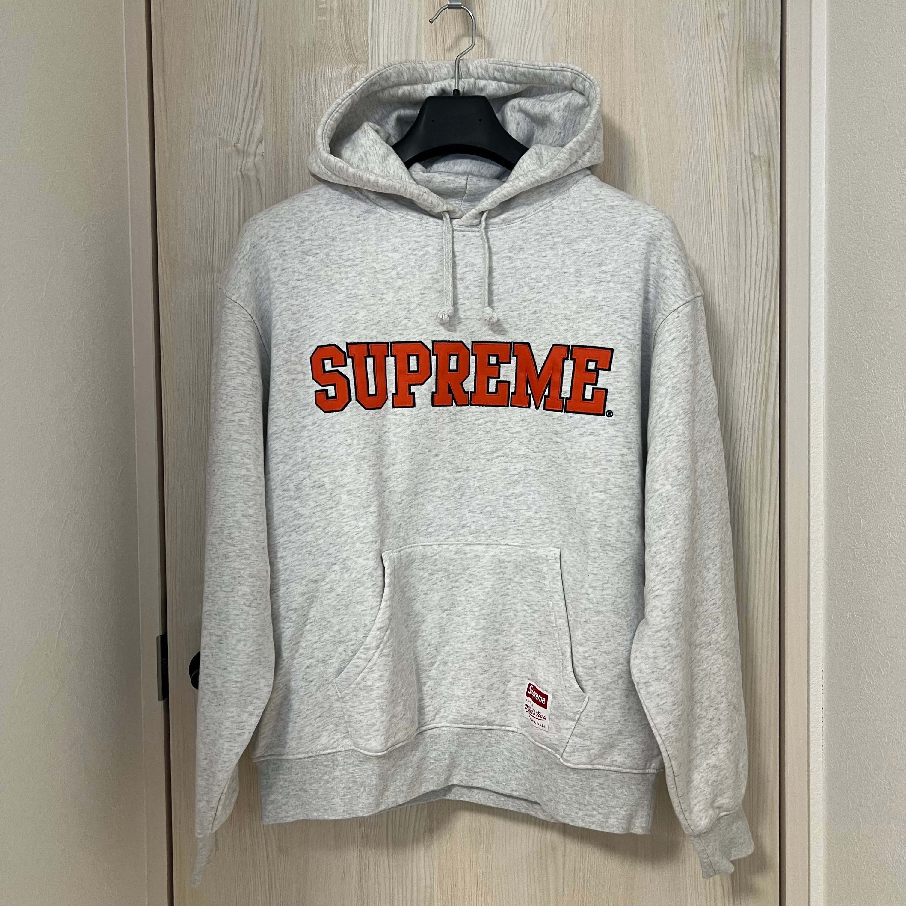 Supreme x Mitchell & Ness NCAA Hooded Sweatshirt "Ash Grey"