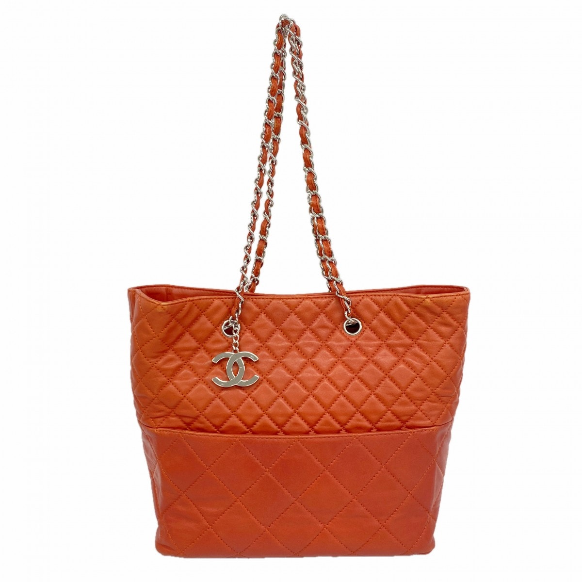 ★SALE【6db1626-k】シャネル チェーントート マトラッセ ラムスキン レッド シルバー金具【中古】レディース