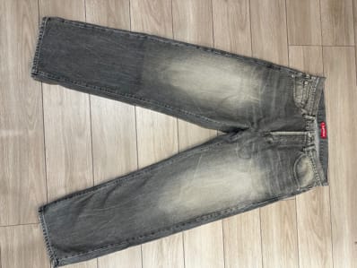 Supreme Distressed Loose Fit Selvedge Jean "Washed Grey" (25SS)