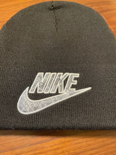 Supreme / Nike® Snakeskin Beanie "Black"