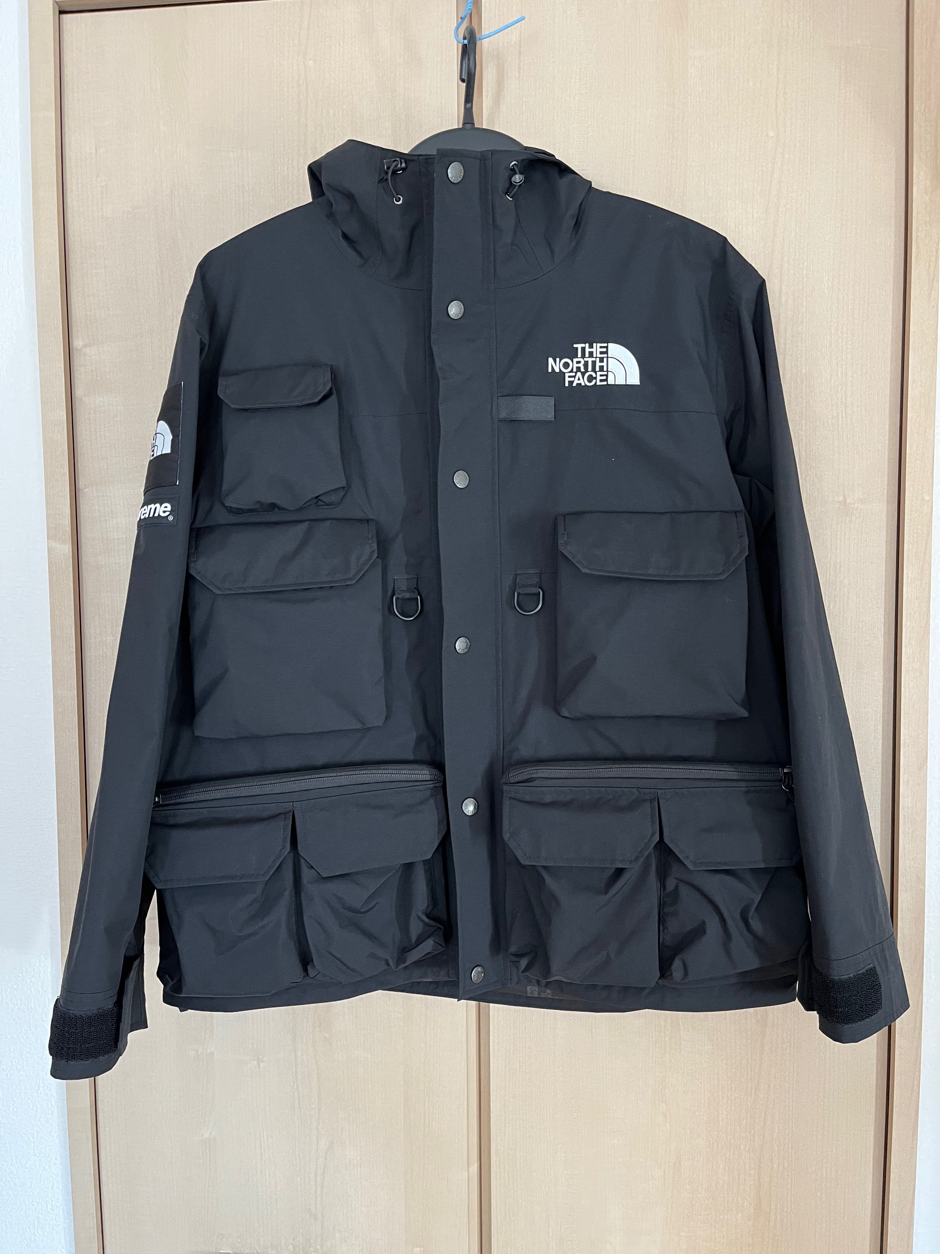 Supreme x The North Face Cargo Jacket "Black"