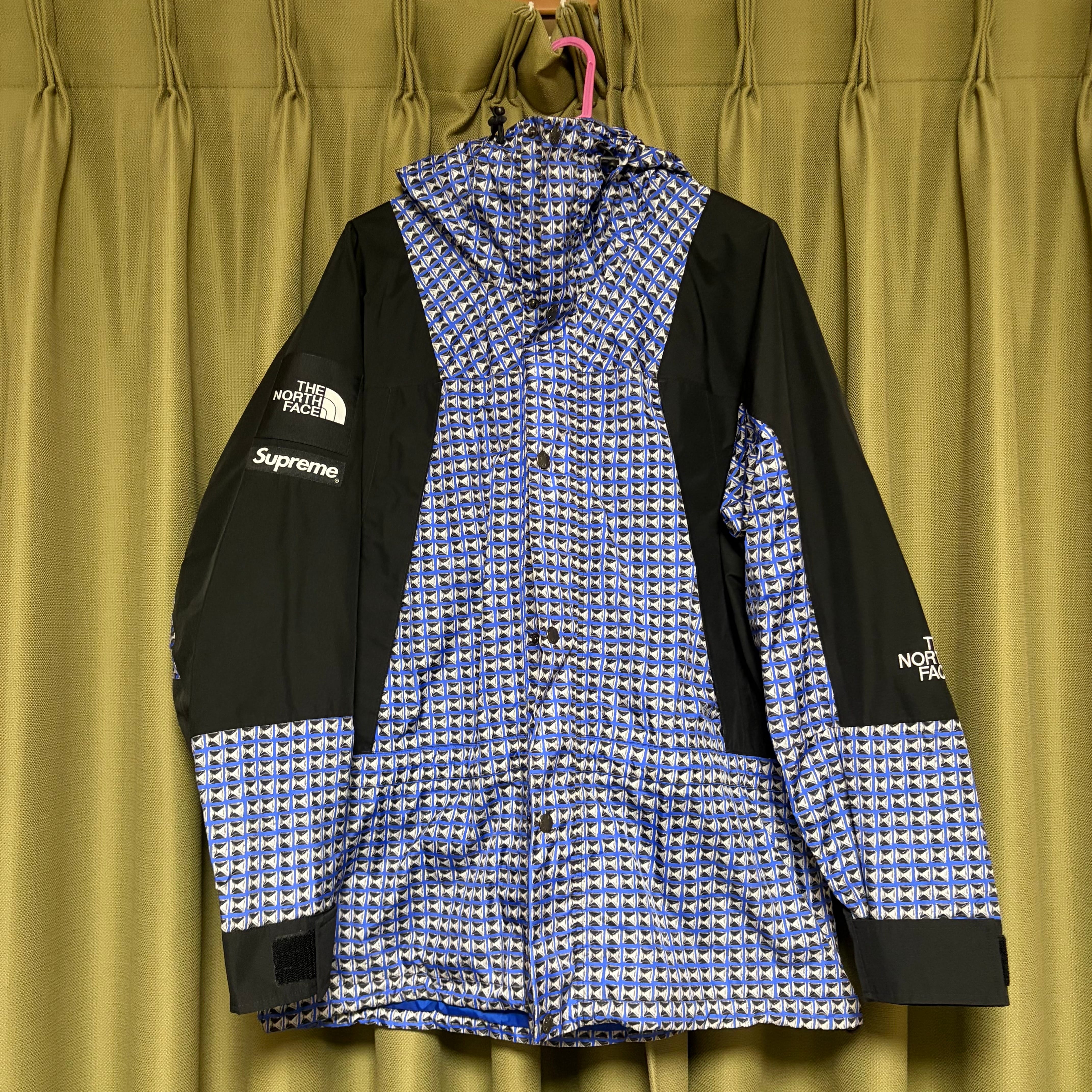 Supreme x The North Face Studded Mountain Light Jacket "Royal"