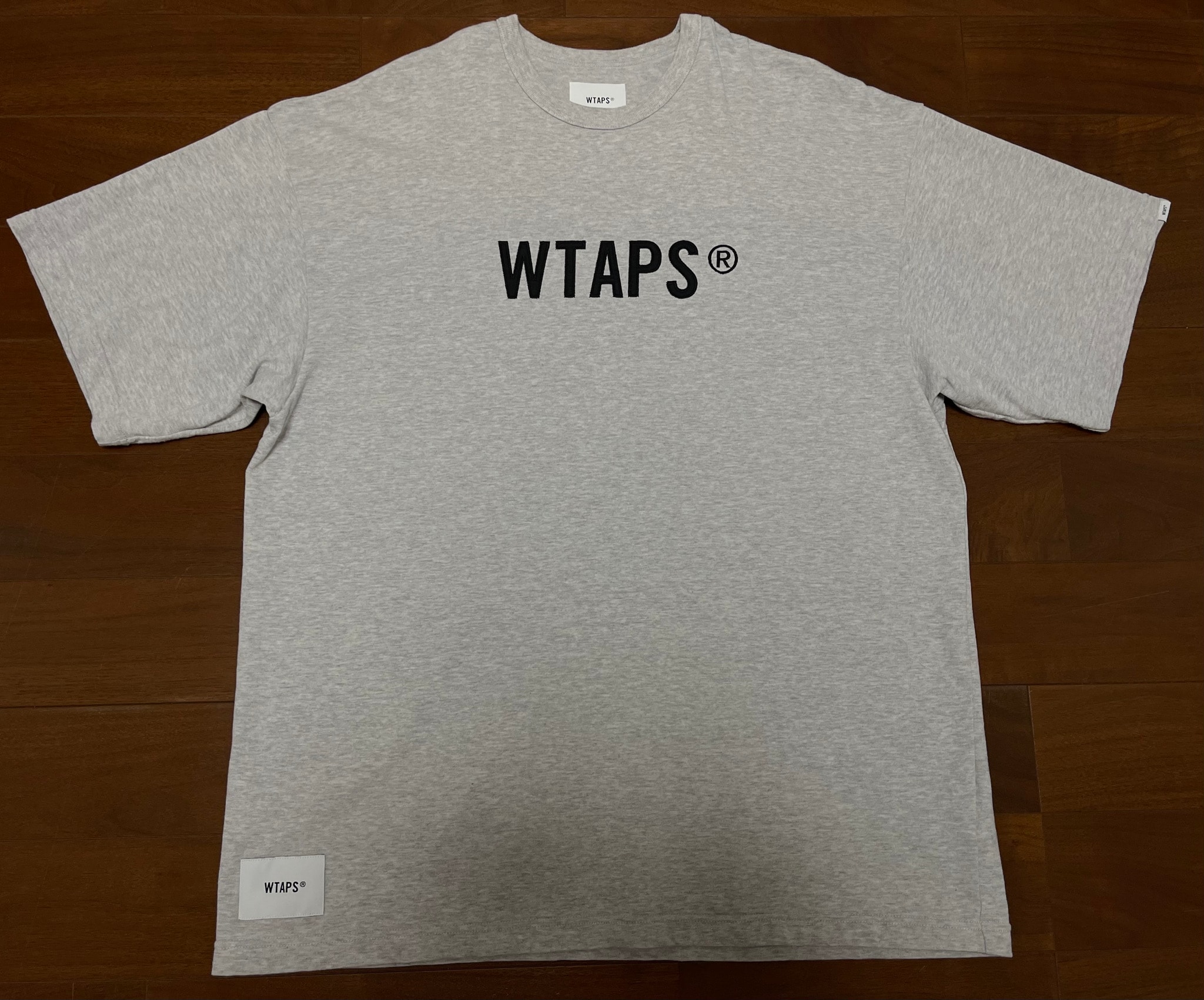トップス WTAPS 24SS 241ATDT-CSM22 SIGN ASH GRAY M A (未使用に近い)】ダブルタップス サイン / SS / コットン. TSSC