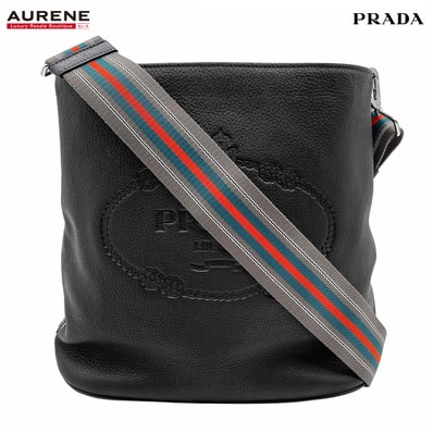 PRADA プラダ ロゴ エンボス バケット ショルダーバッグ
1BE023 レザー ブラック ユニセックス
【中古】