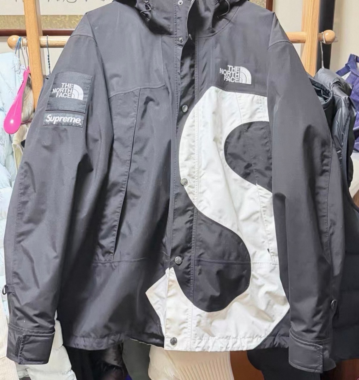Supreme x The North Face S Logo Mountain Jacket 