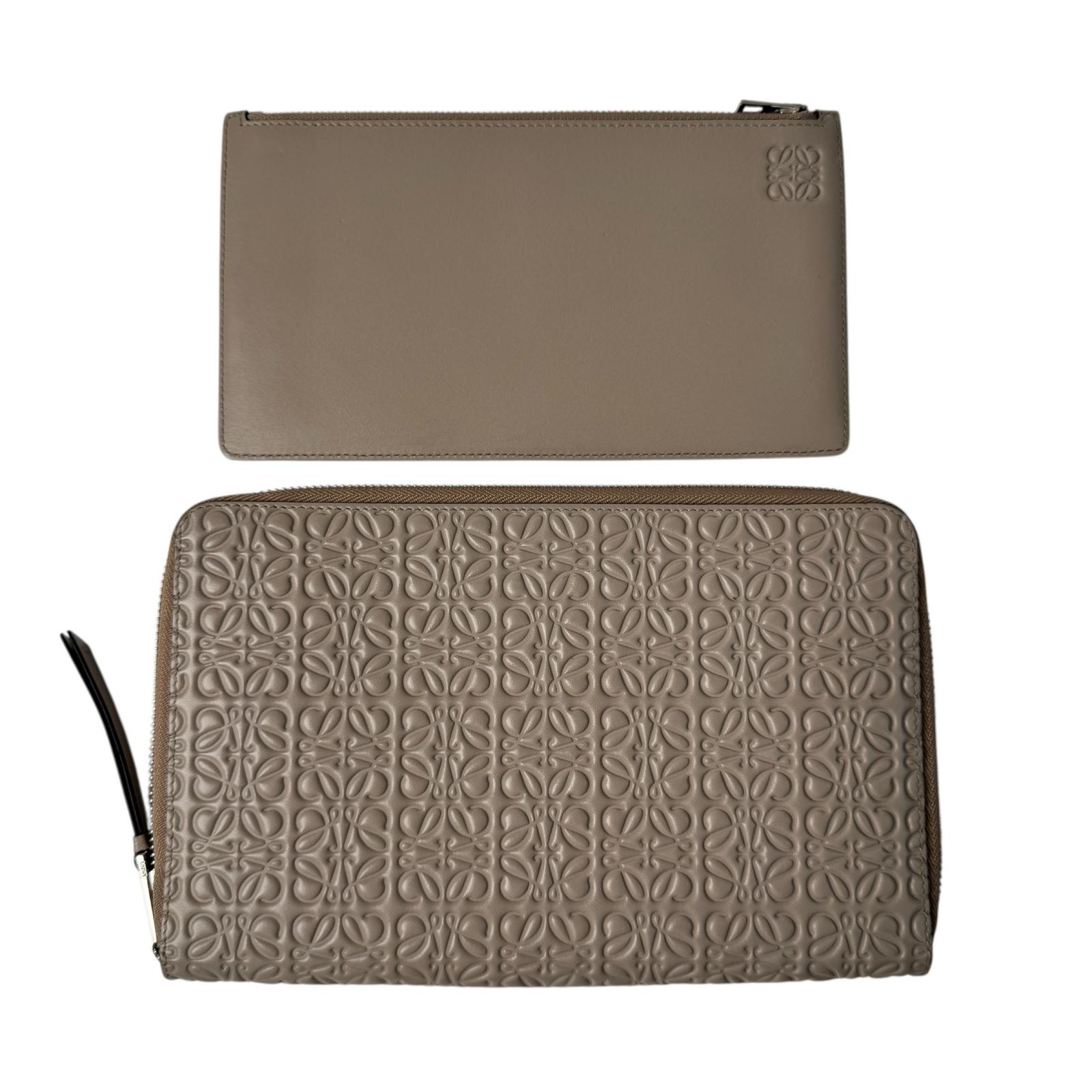 美品 ロエベ LOEWE リピート アナグラム 長財布 マルチケース カードケース レディース