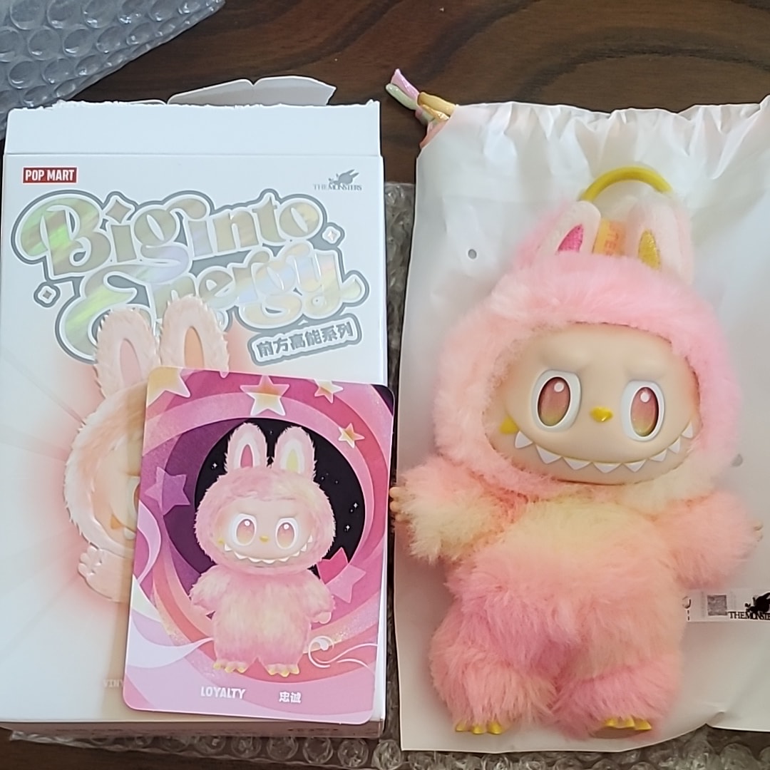 POP MART THE MONSTERS (LABUBU) Big into Energy Series Plush Pendant LOYALTY