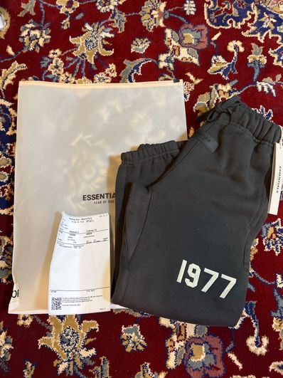 essentials sweat pants IRON