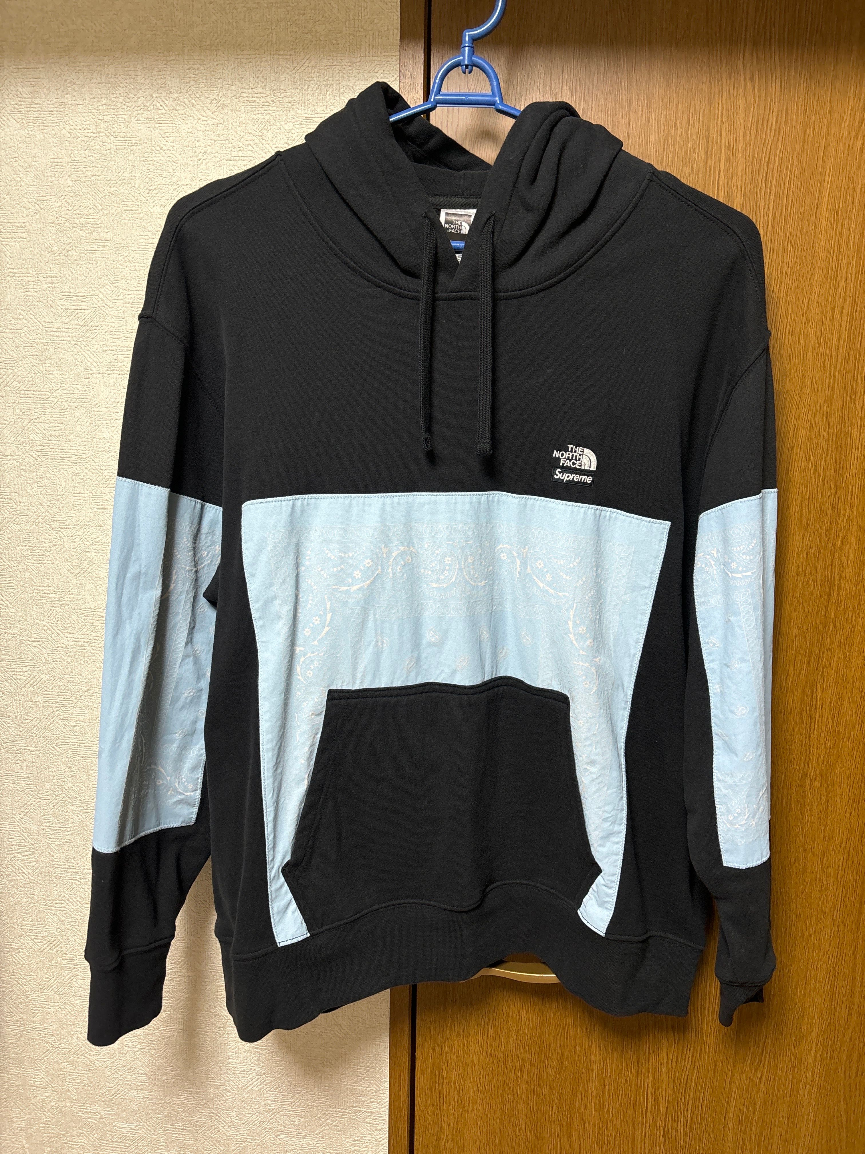 Supreme x The North Face Bandana Hooded Sweatshirt "Black"