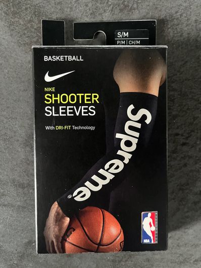 Supreme NIKE NBA SHOOTER SLEEVE