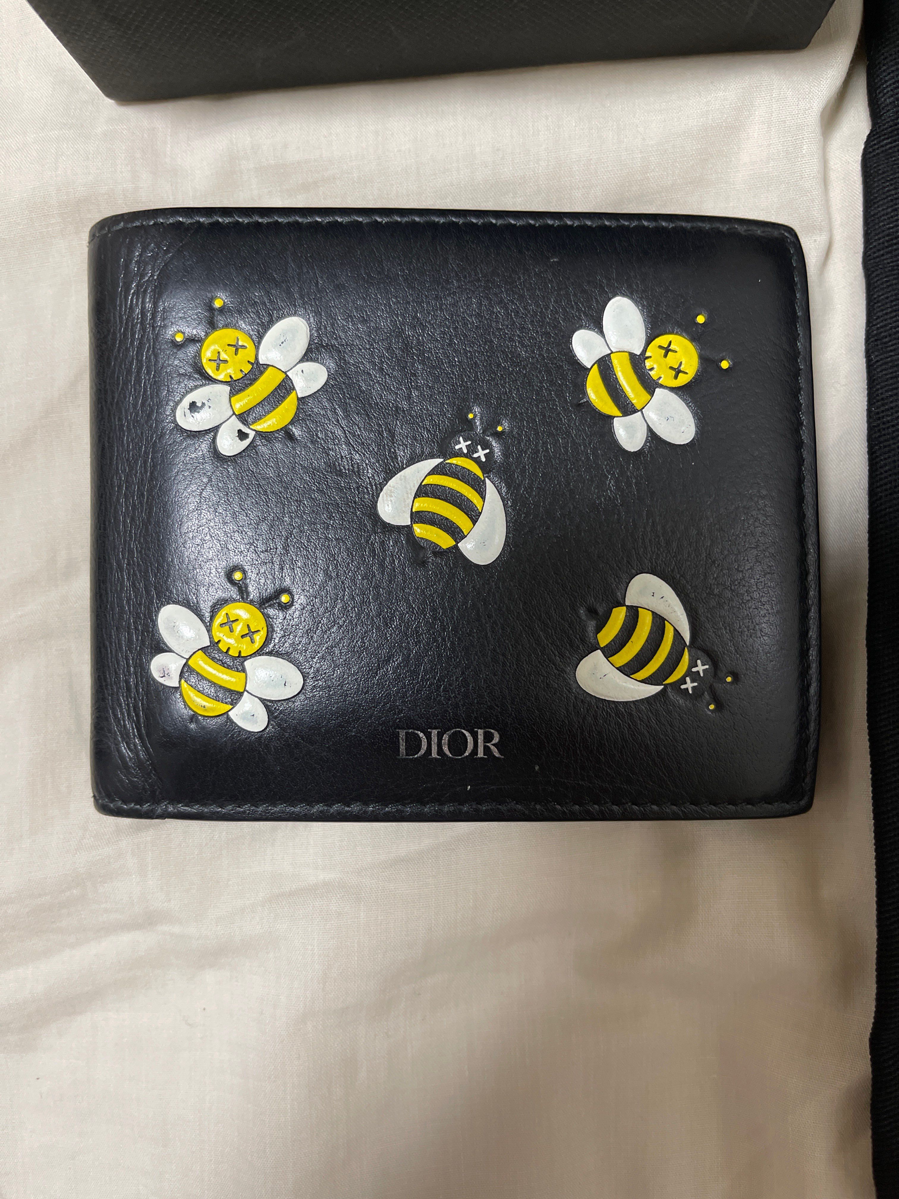 dior kaws 二つ折り財布
