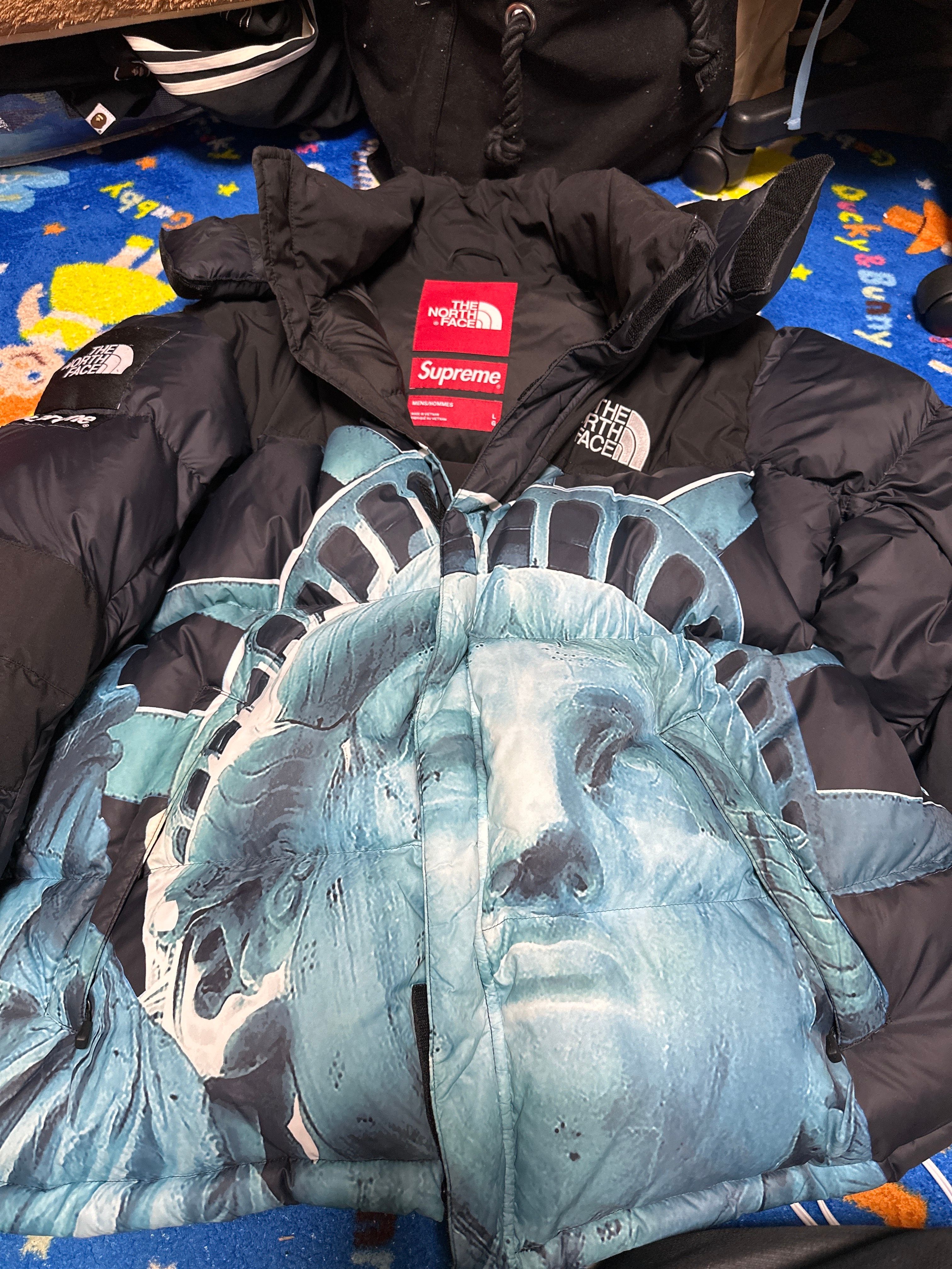 Supreme x The North Face Statue of Liberty Baltoro Jacket "Black"