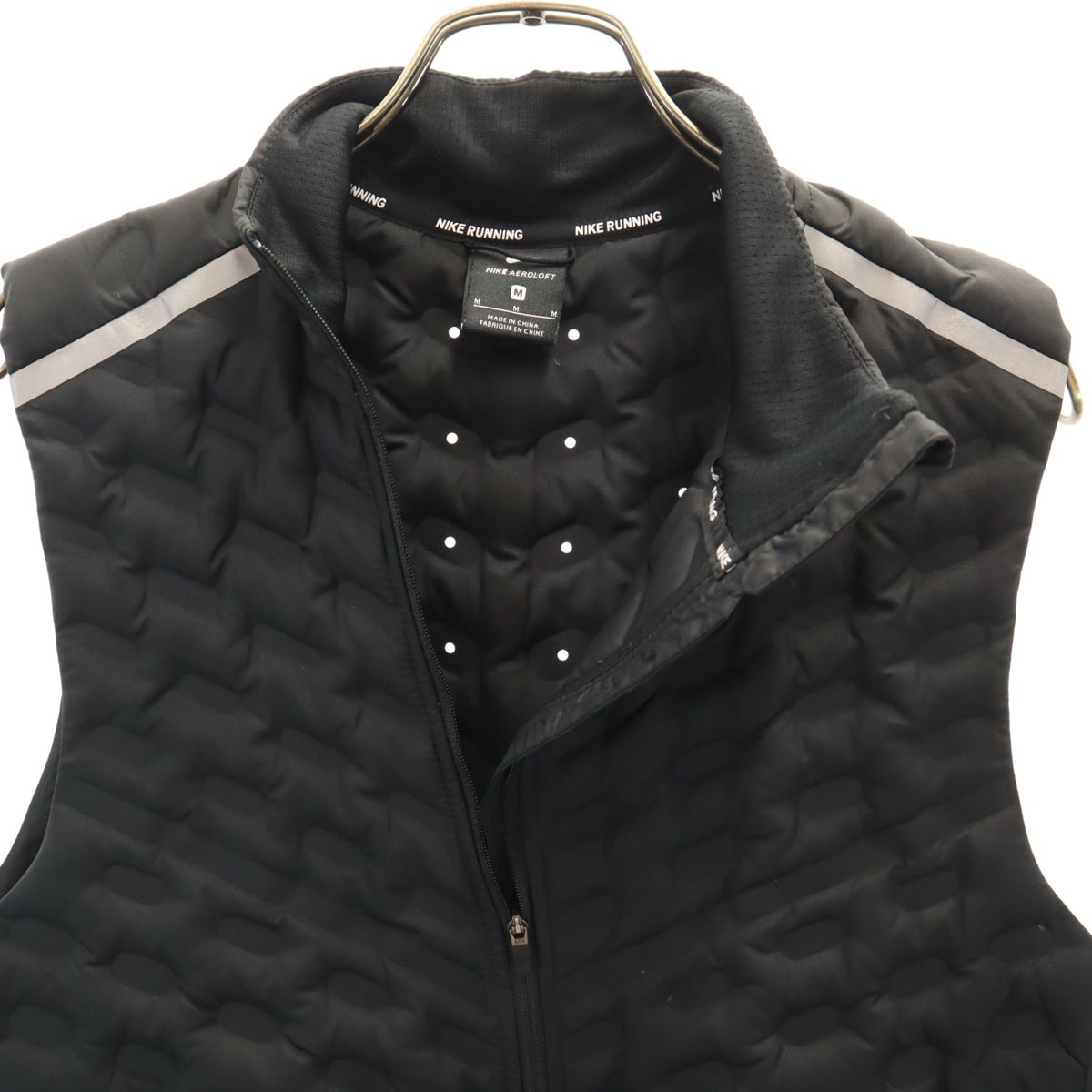A (未使用に近い)】美品 NIKE ナイキ エアロロフト ベスト M ブラック