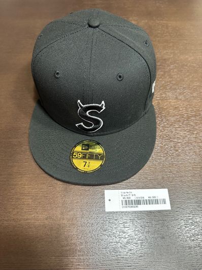 Supreme S Logo New Era "Black" (22FW)