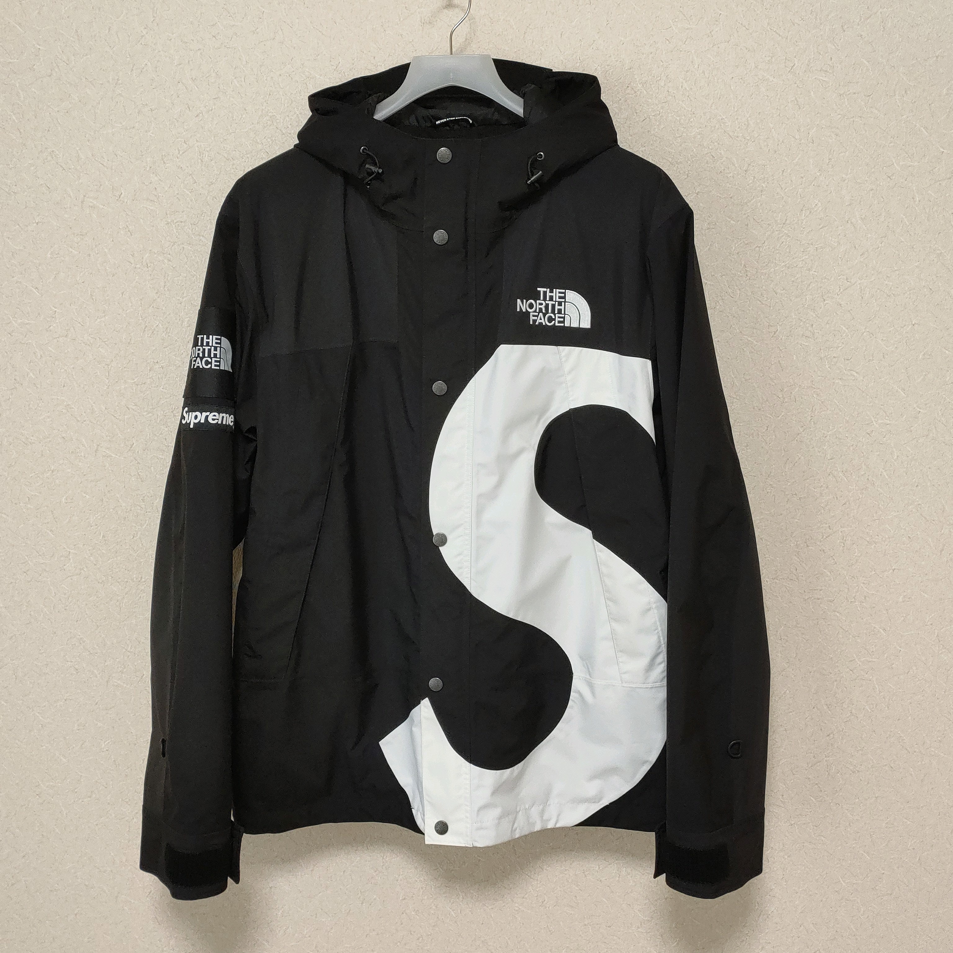 Supreme x The North Face S Logo Mountain Jacket "Black"