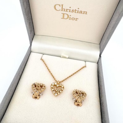 クリスチャンディオール ゴールド ハート CDロゴ ネックレス イヤリング 2点セット ケース付き Christian Dior 正規品【鑑定済み】