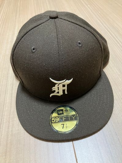 FEAR OF GOD ESSENTIALS New Era Fitted Cap "Brown"
