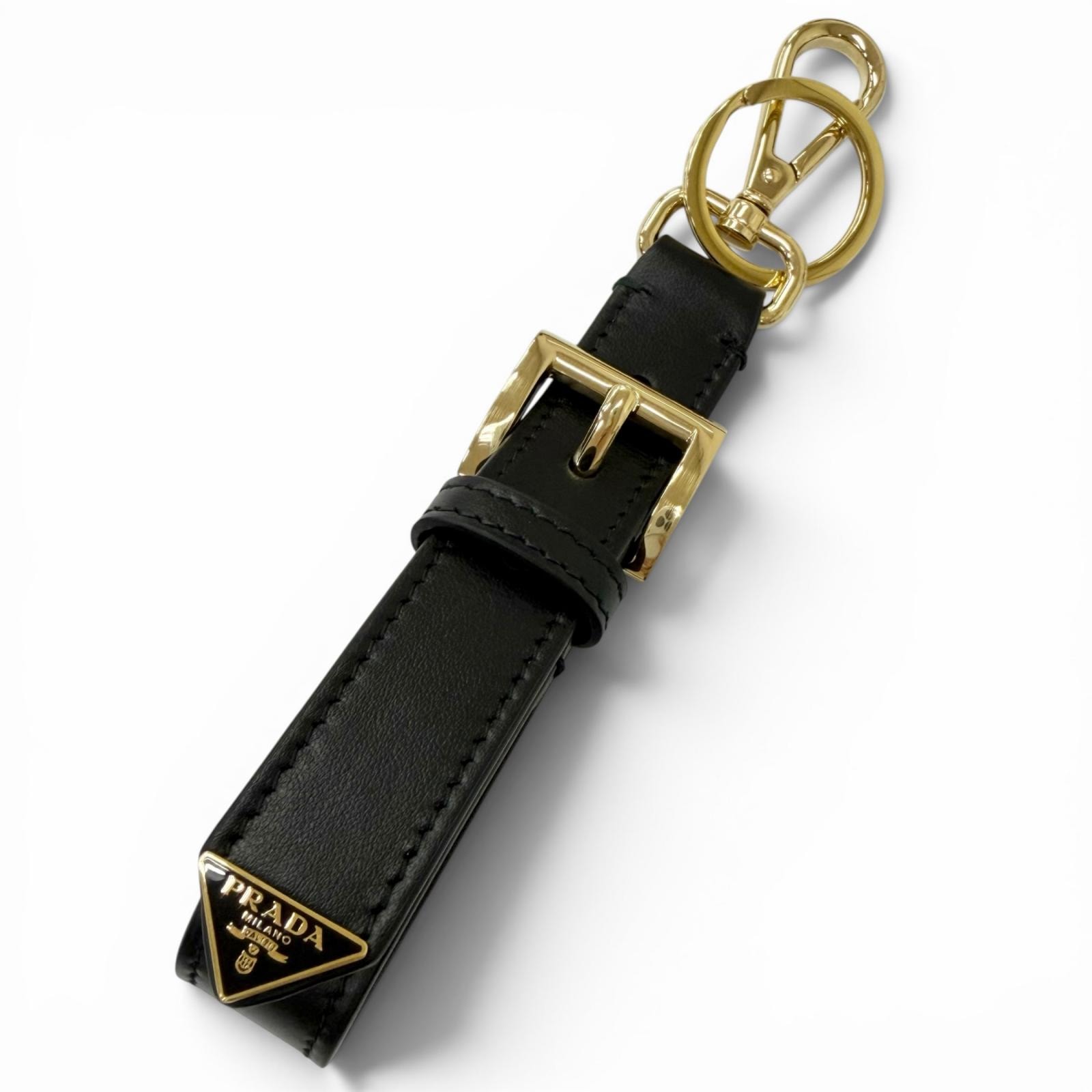 美品 プラダ キーホルダー ブラック メンズ 1PP186
