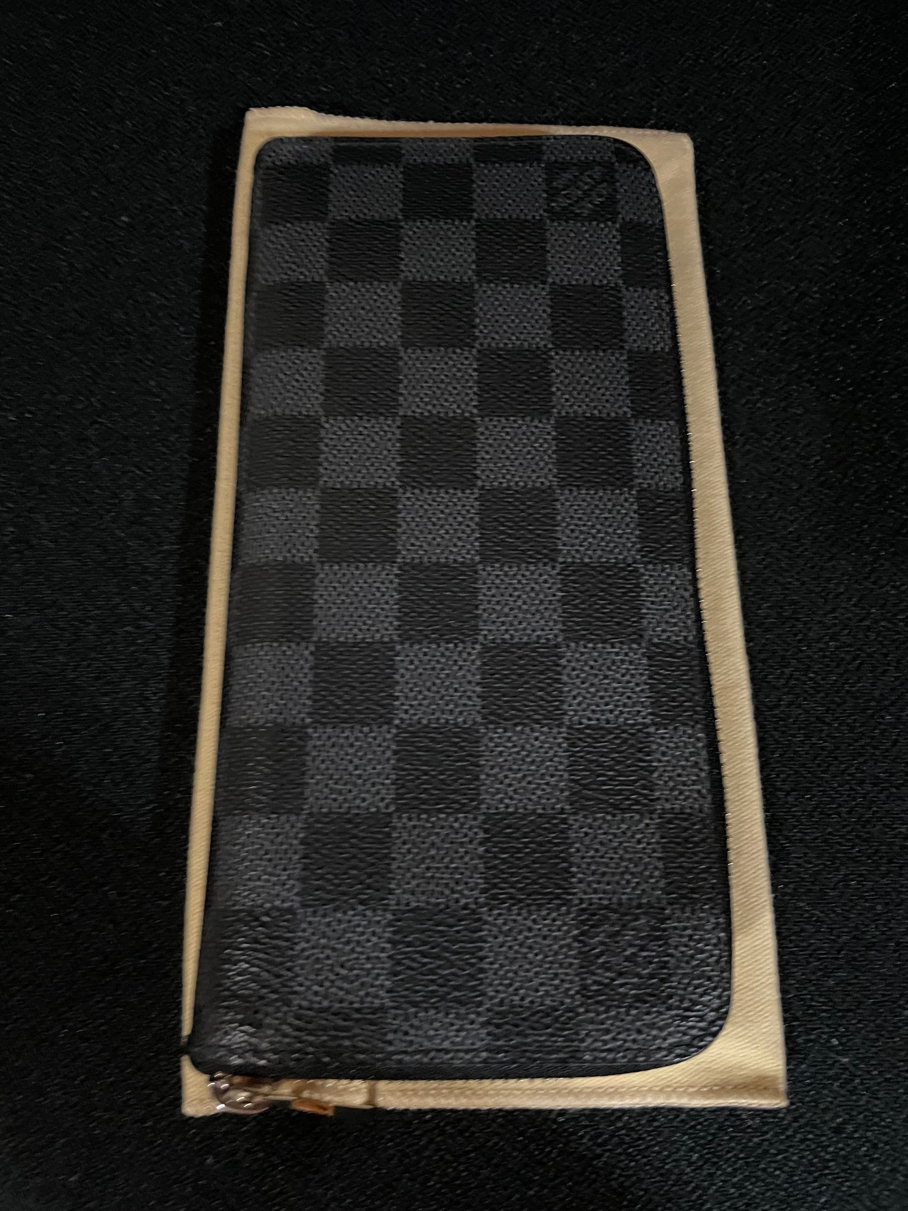 Louis Vuitton [Old Model] Zippy Wallet Vertical Damier Graphite